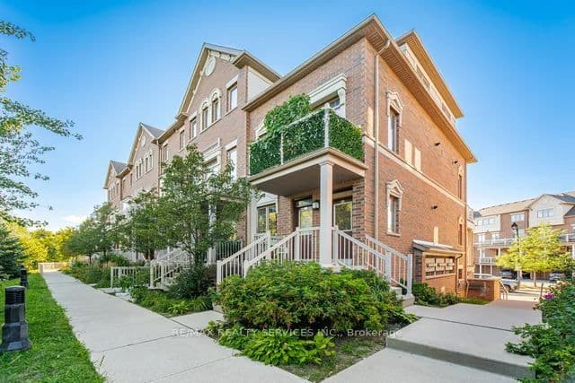 180 Howden Boulevard 70, Brampton, ON L6S 0E6