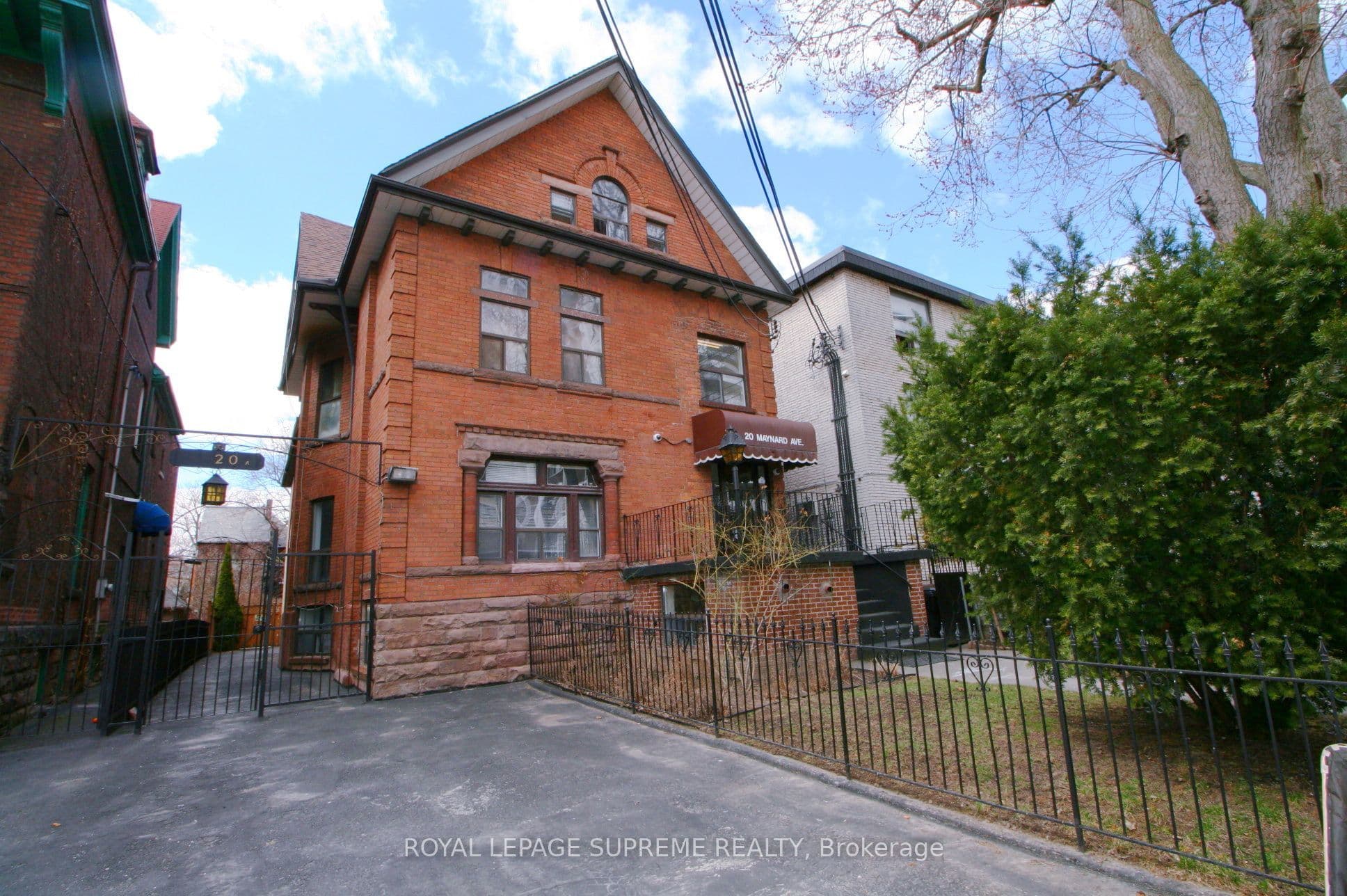 20 Maynard Avenue, Toronto, ON M6K 2Z9