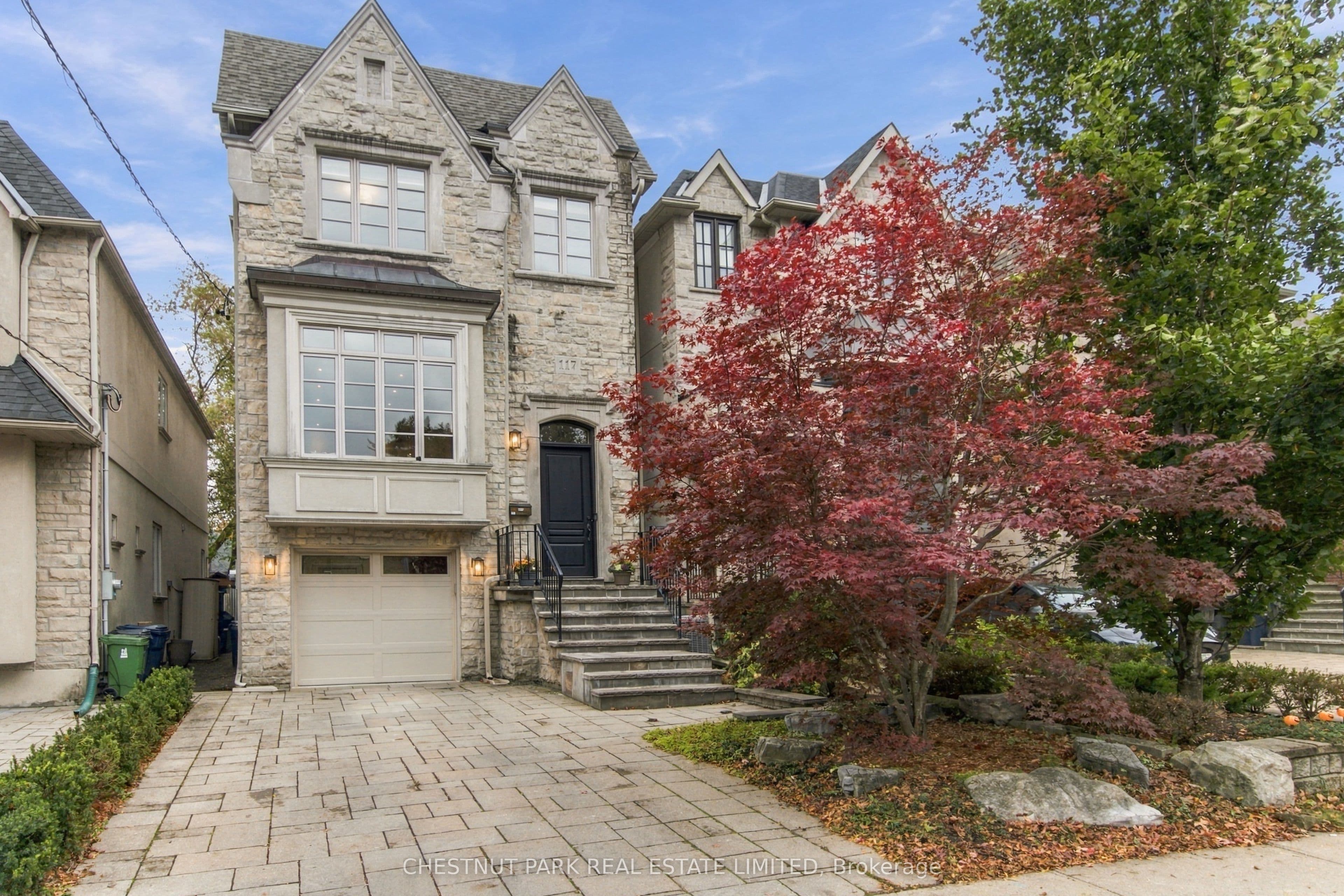 117 Glengarry Avenue, Toronto, ON M5M 1E1