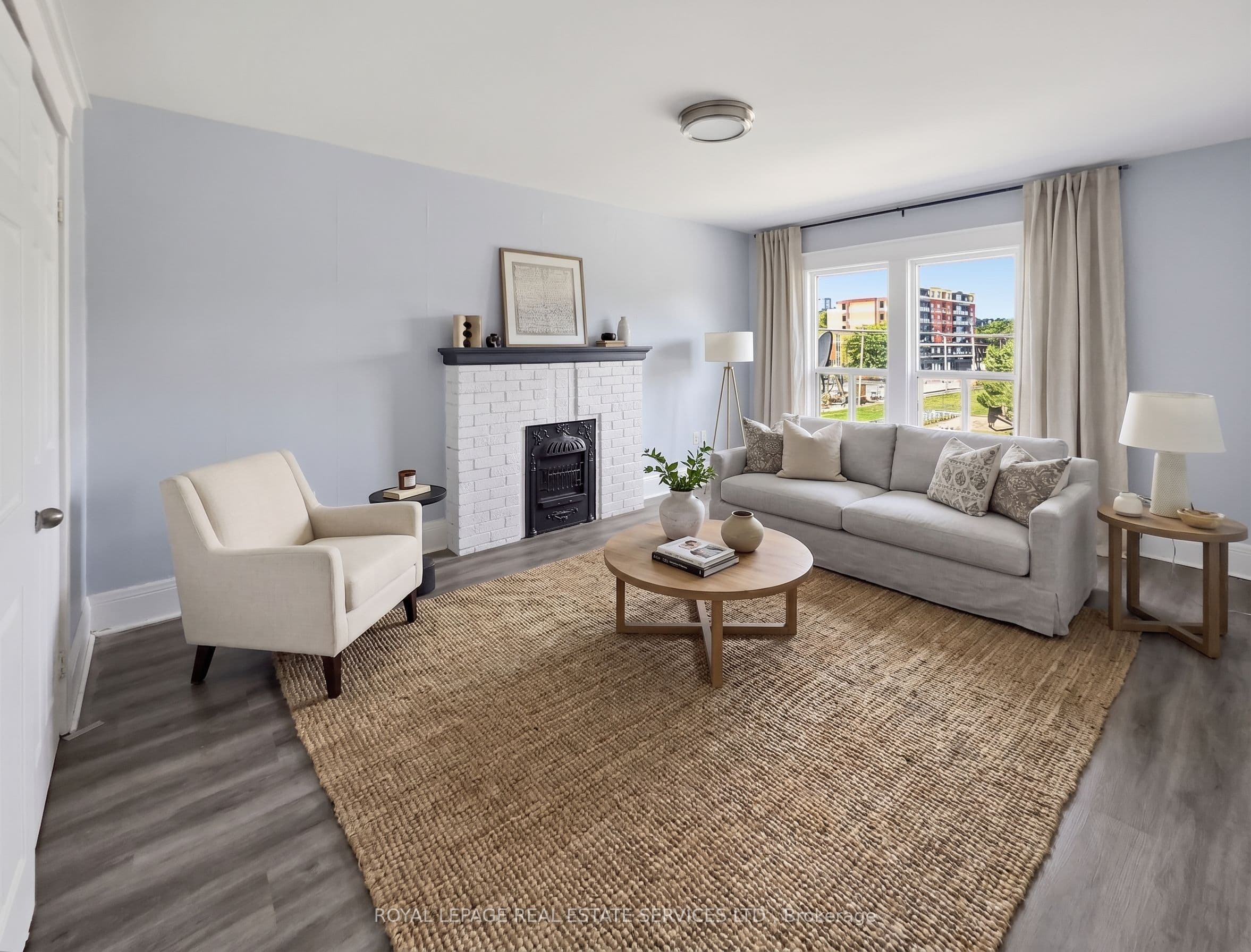 8 Ottawa Street N 8, Hamilton, ON L8H 3Y7