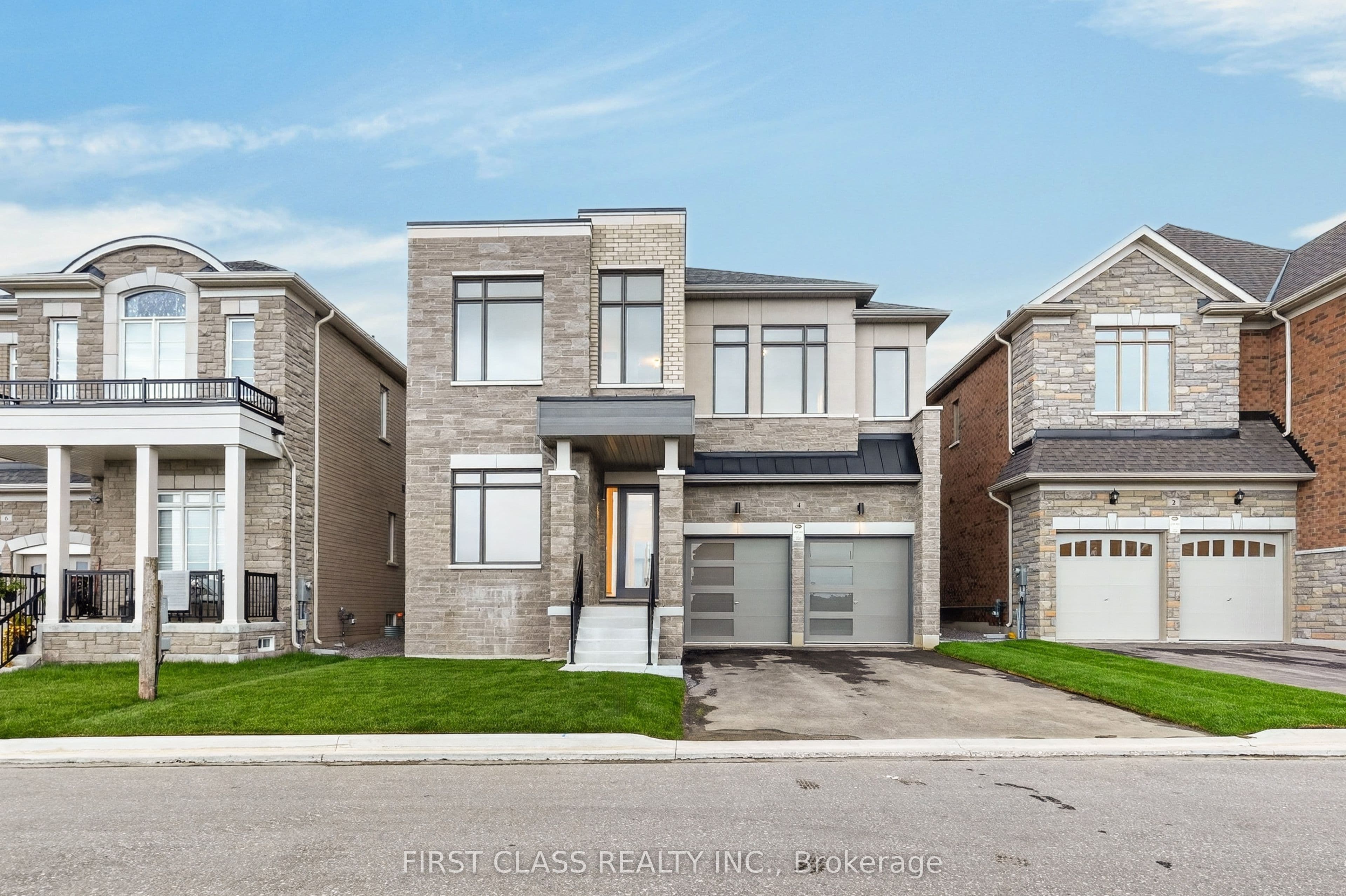 4 Furon Street, Richmond Hill, ON L4E 1M7