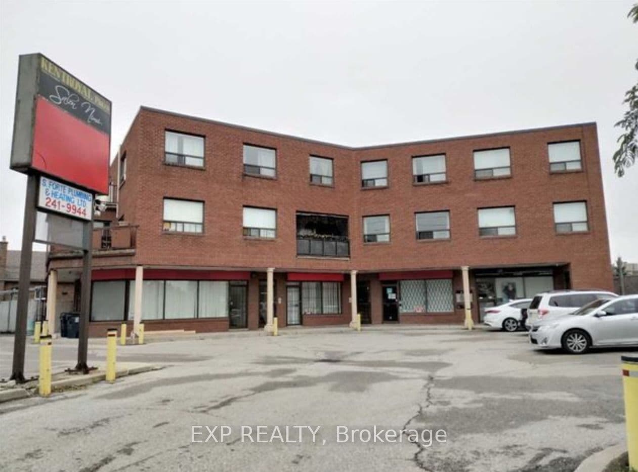22 Dixon Road W Store 2, Toronto, ON M9P 2L1
