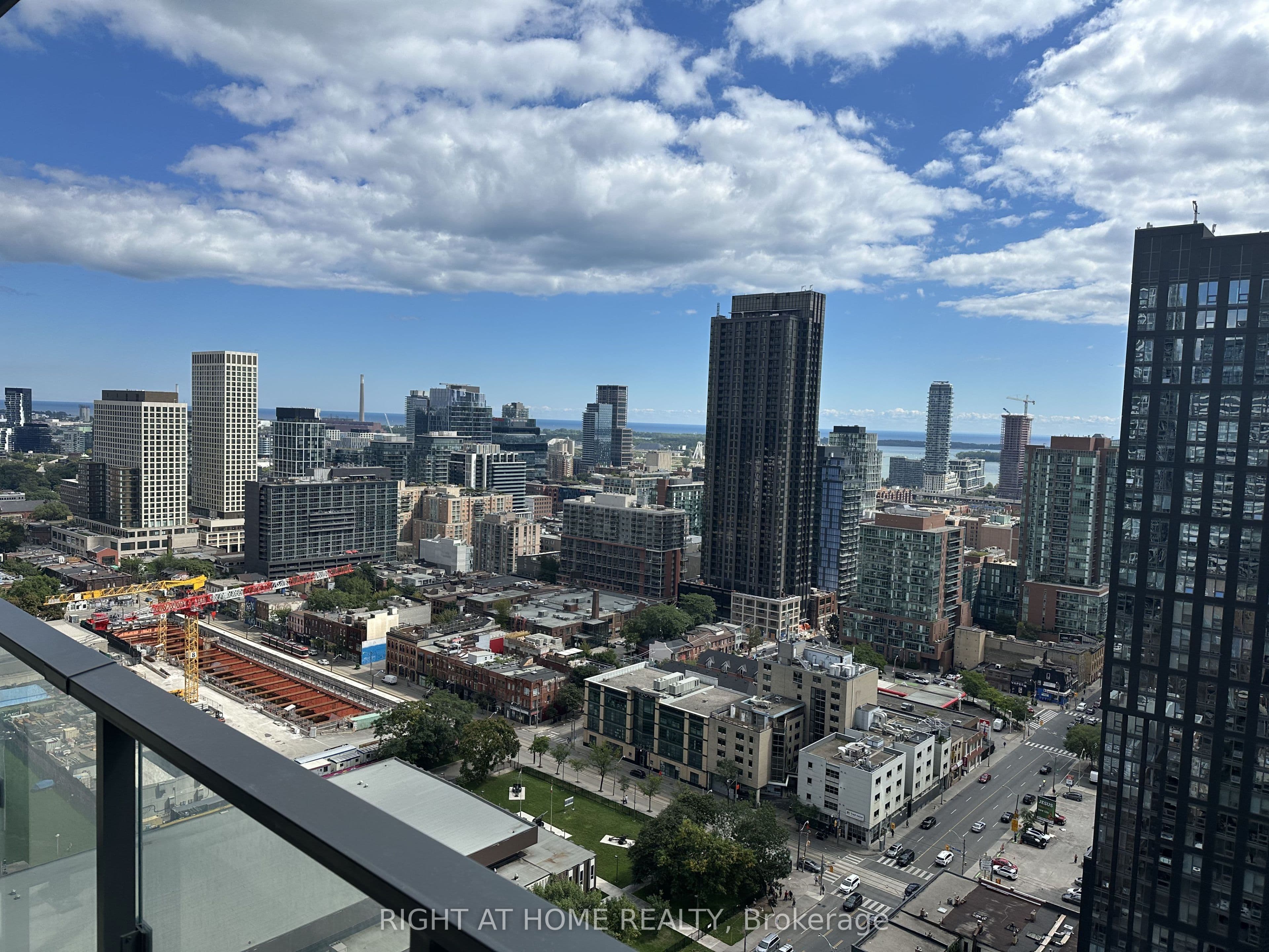 47 Mutual Street 2801, Toronto, ON M5B 0C6