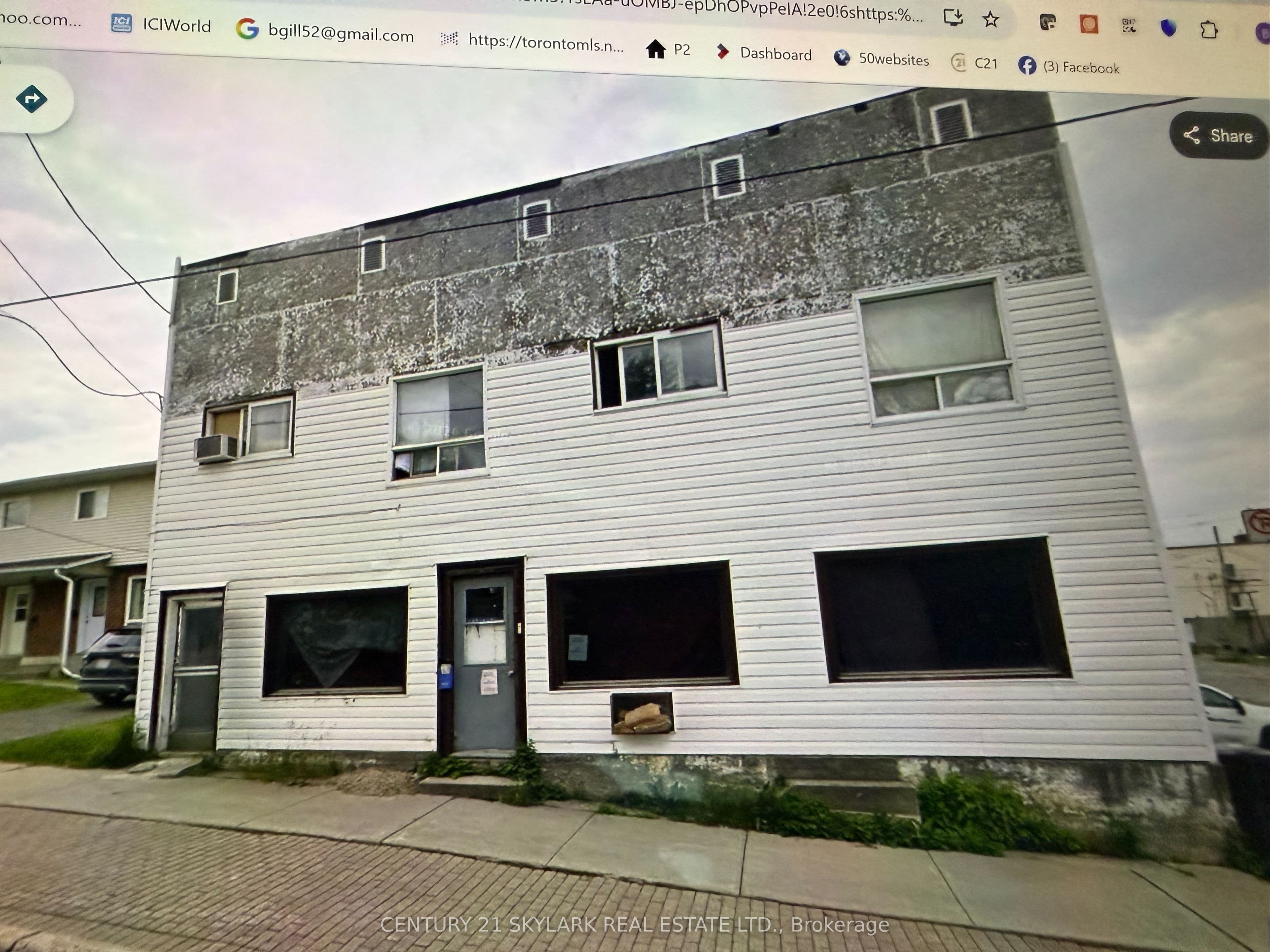 63 Government Road W, Kirkland Lake, ON P2N 2E6