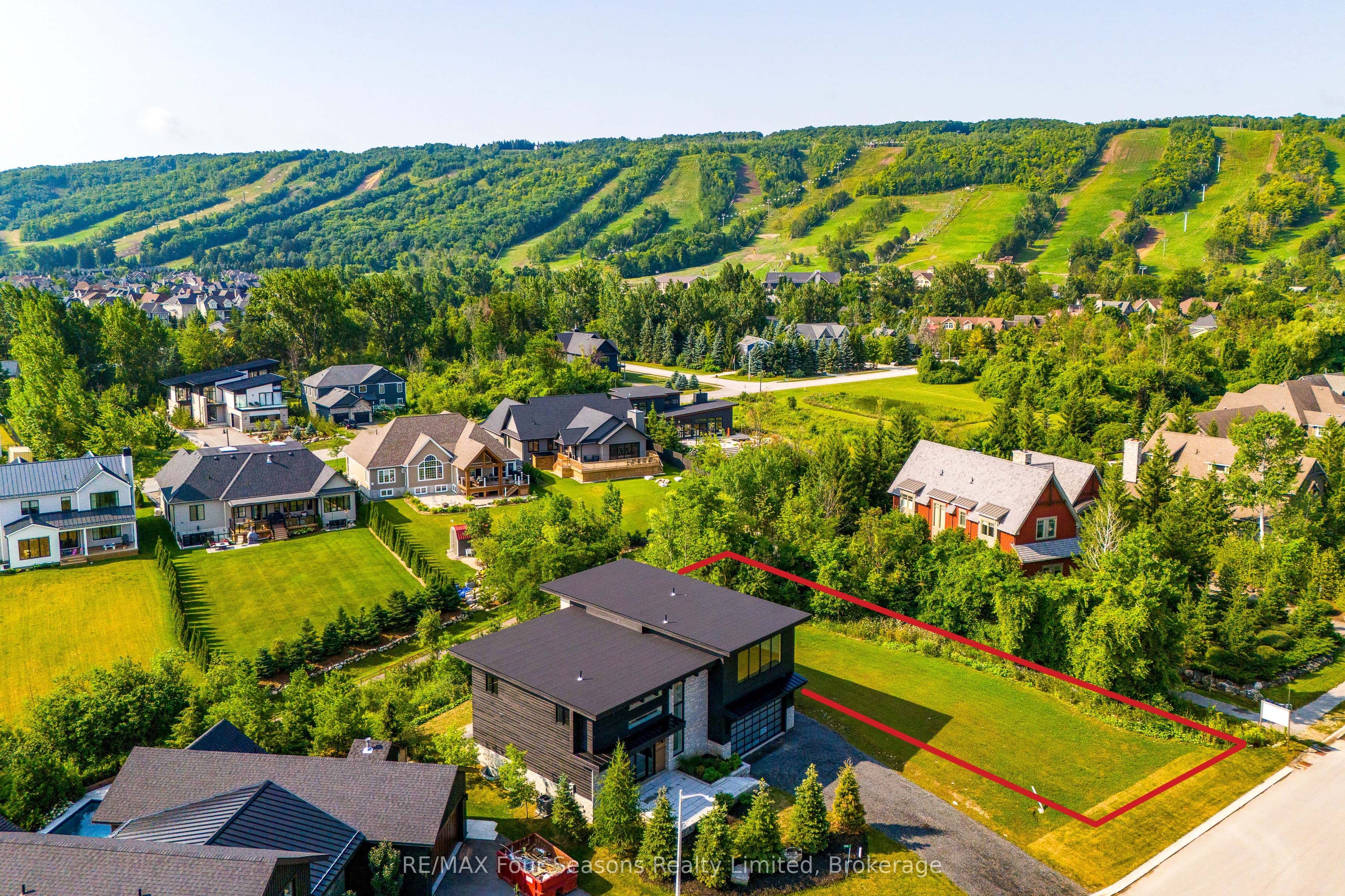 Lot 1 Salzburg Place, Blue Mountains, ON L9V 0S8