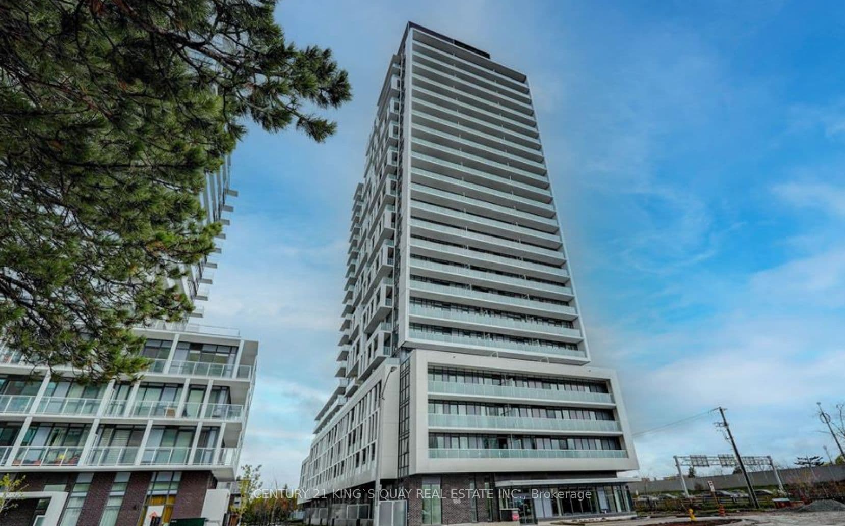 188 Fairview Mall Drive 219, Toronto, ON M2J 0H7