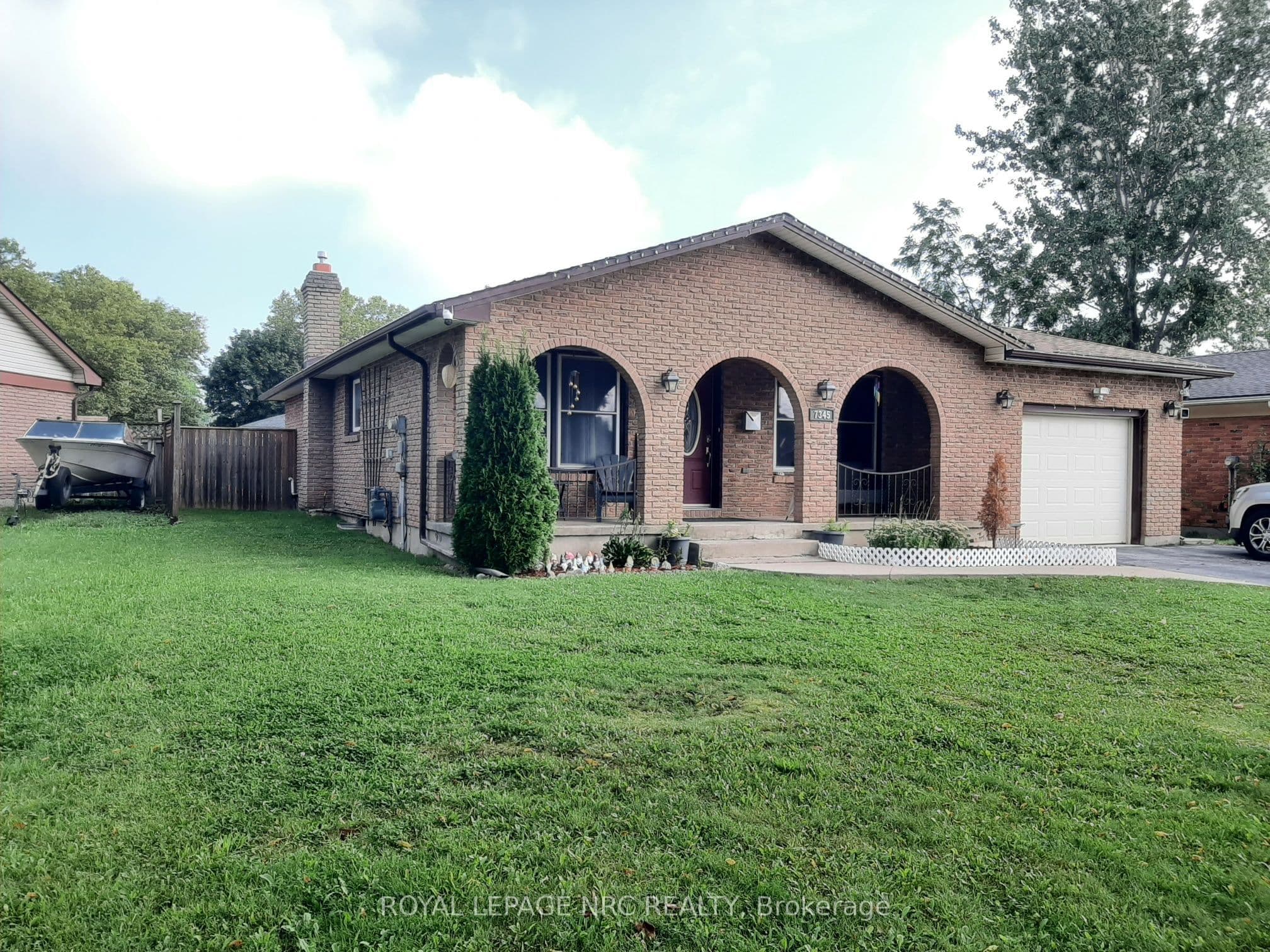 7345 Mountjoy Court, Niagara Falls, ON L2J 3T1