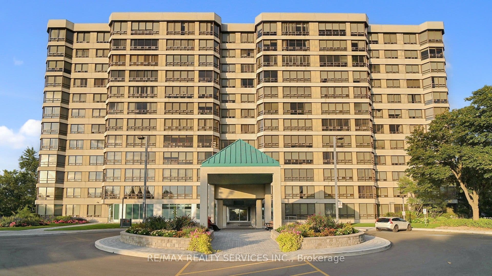 330 Mill Street S 508, Brampton, ON L6Y 3V3