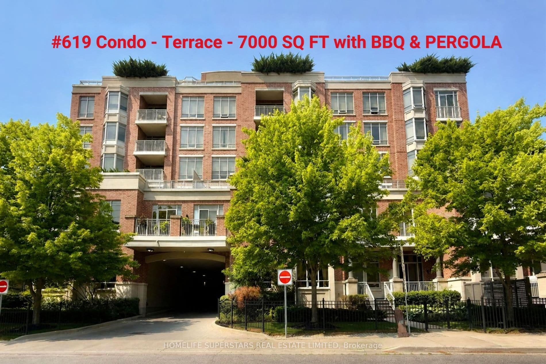 10101 Yonge Street 619, Richmond Hill, ON L4C 0V6