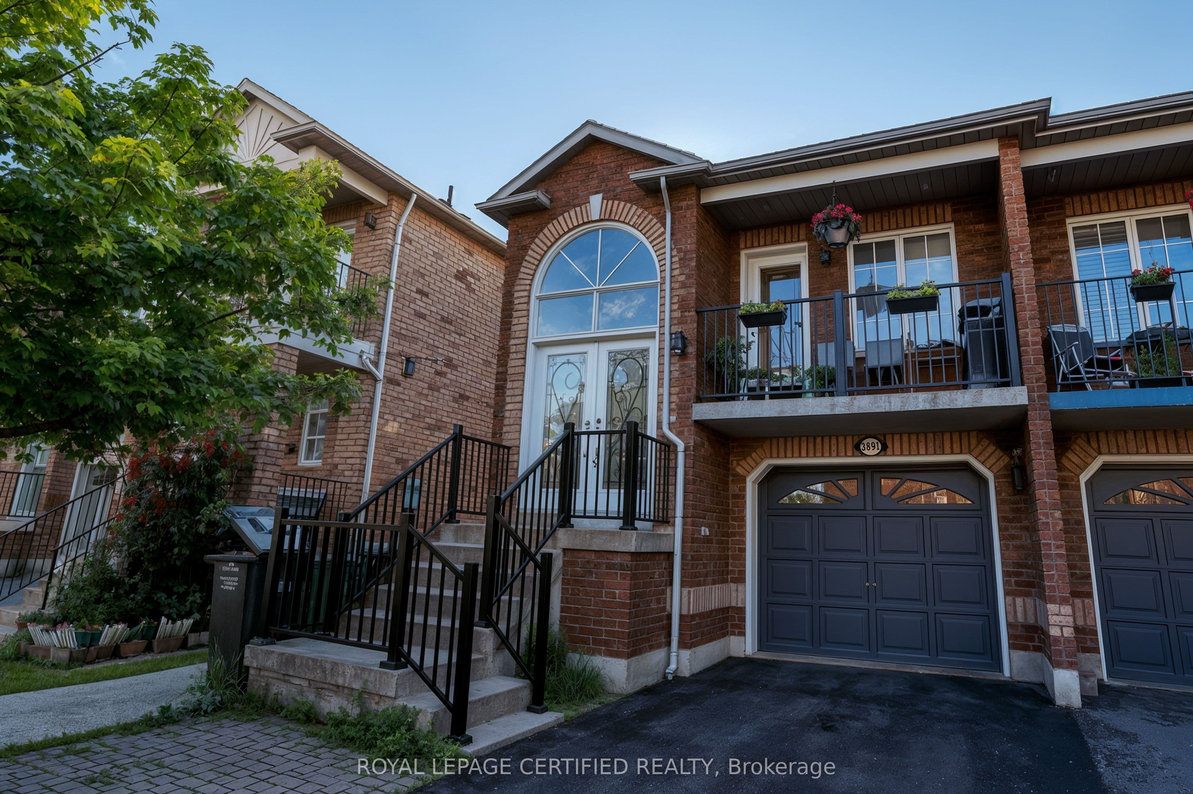 3891 Freeman Terrace, Mississauga, ON L5M 6R1