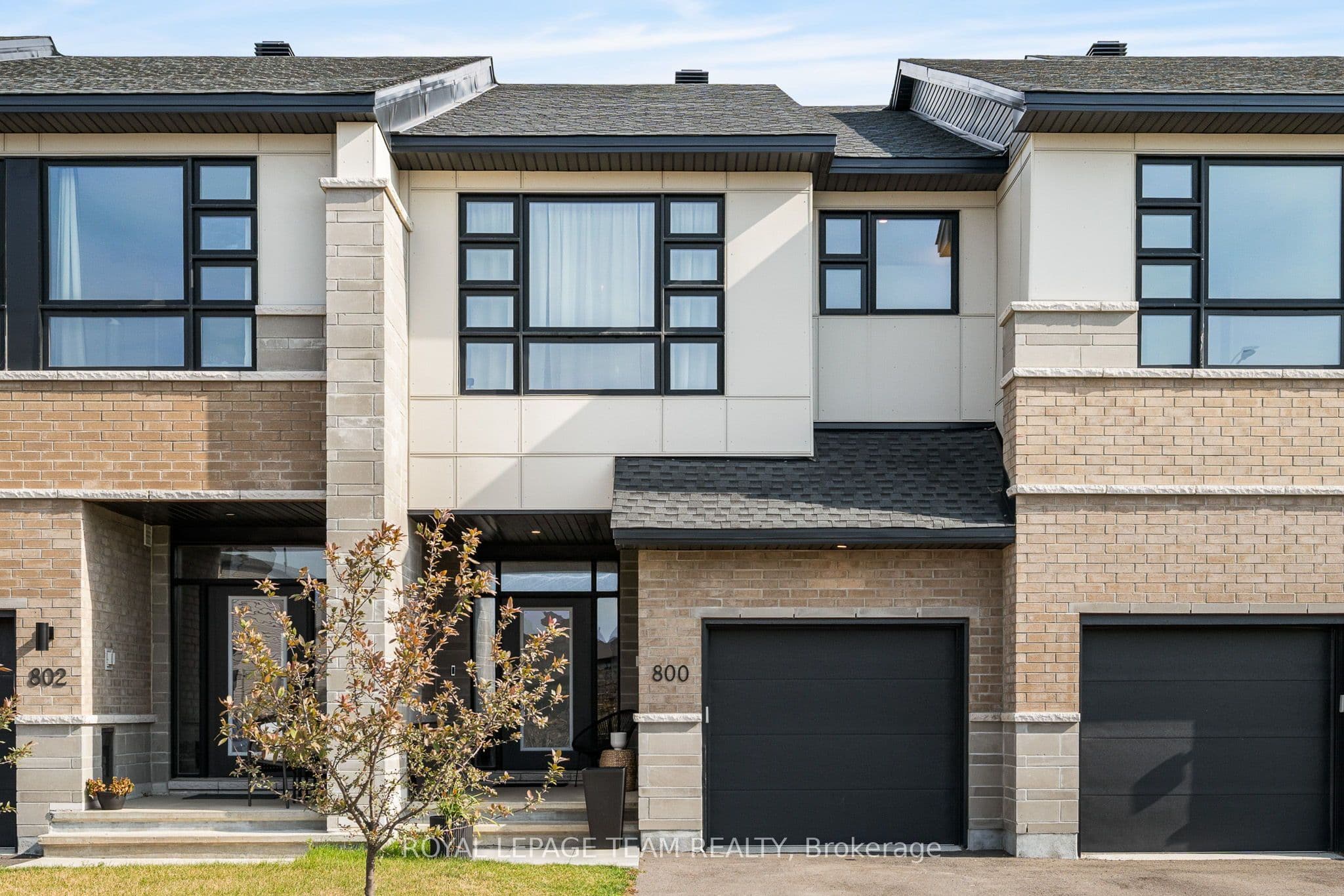 800 Solarium Avenue, Blossom Park - Airport and Area, ON K4M 0R6