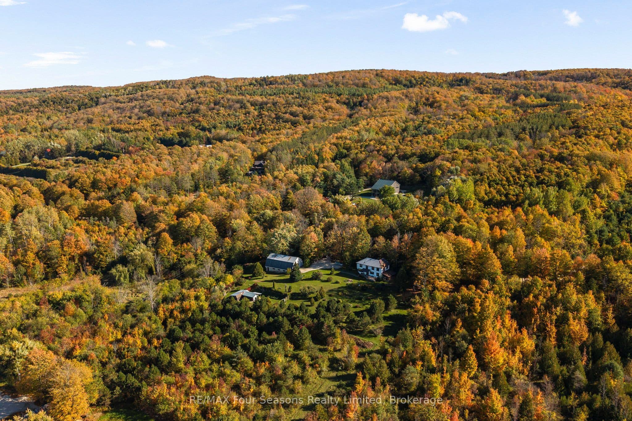 529685 Pretty River Rd. Townline N, Blue Mountains, ON N0H 2P0