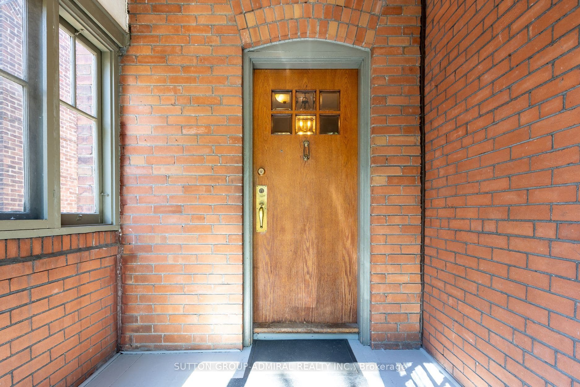 60 Manor Road E, Toronto, ON M4S 1P8