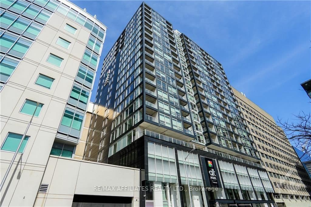 199 SLATER Street 1805, Ottawa Centre, ON K1P 5M7