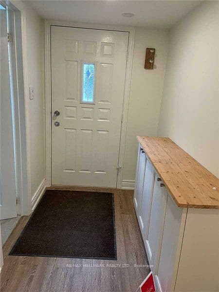 6 Margate Crescent Lower, Toronto, ON M1N 1L5