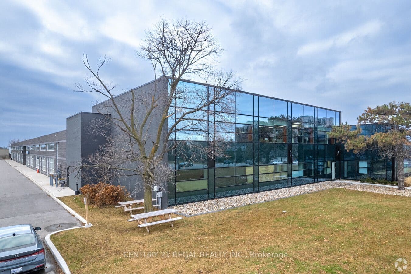 1550 Birchmount Road 203, Toronto, ON M1P 2H1