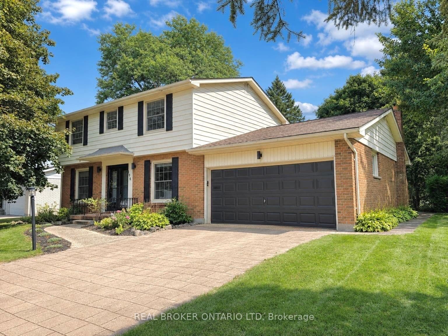 196 Wychwood Park, London North, ON N6G 1R9