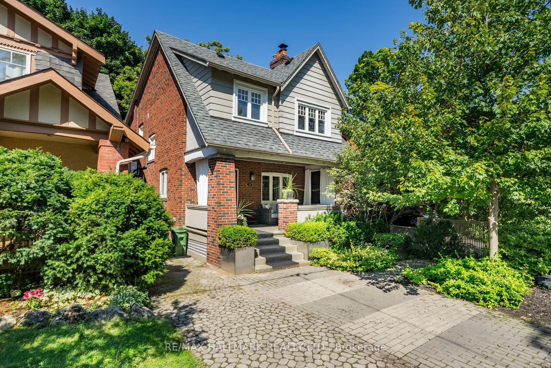 12 Bingham Avenue, Toronto, ON M4E 3P9