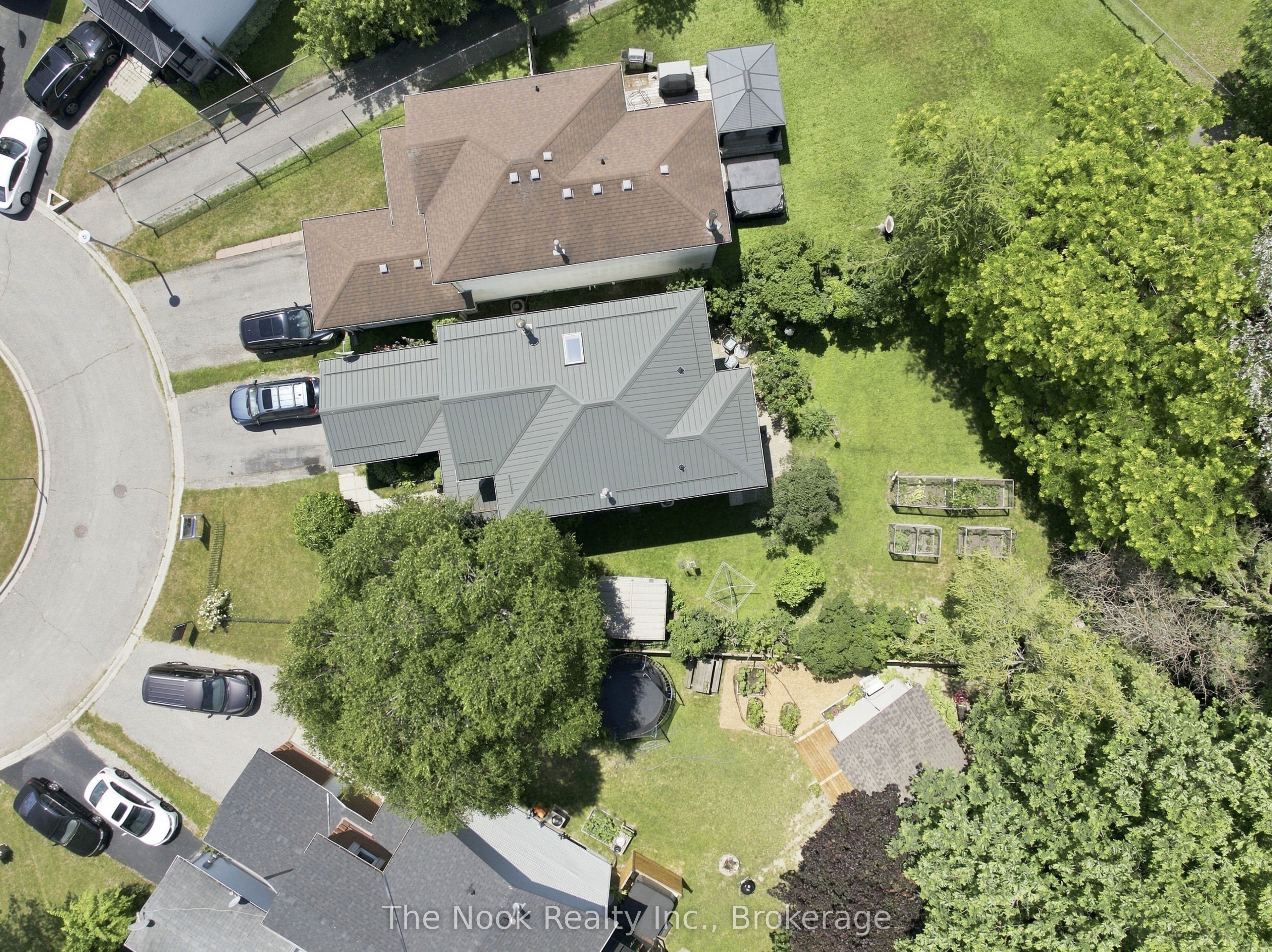14 Curtis Court, Port Hope, ON L1A 4H5