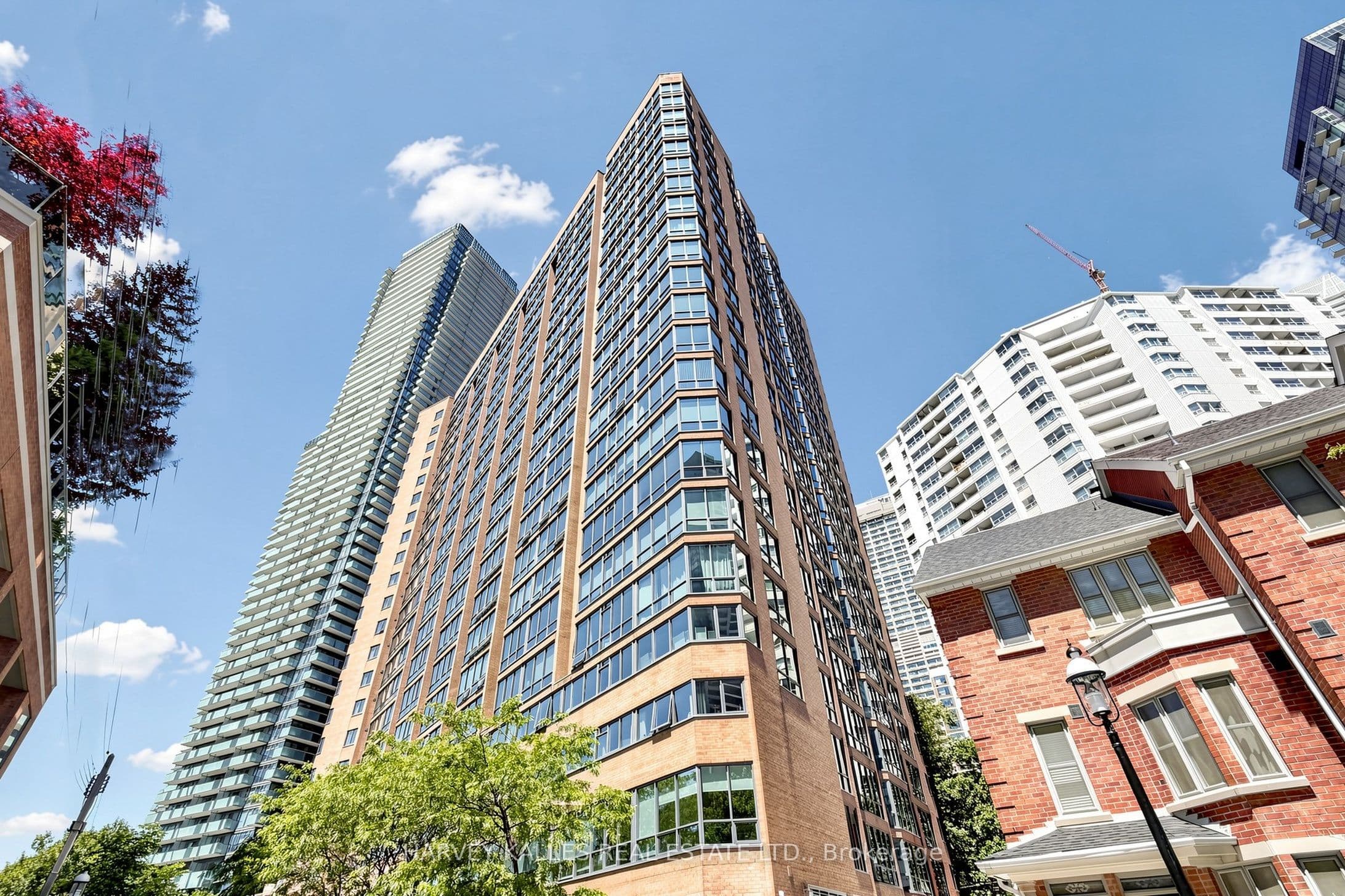 1055 Bay Street 408, Toronto, ON M5S 3A3