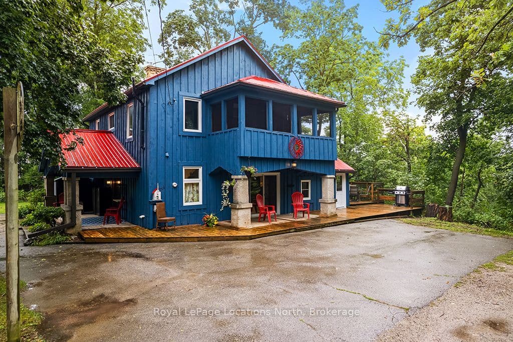 105 Craig Street, North Middlesex, ON N0M 1A0