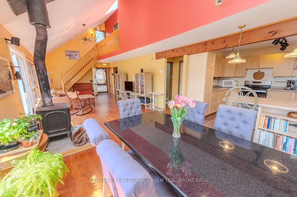 817 Powers Road, Tay Valley, ON K7H 3C5