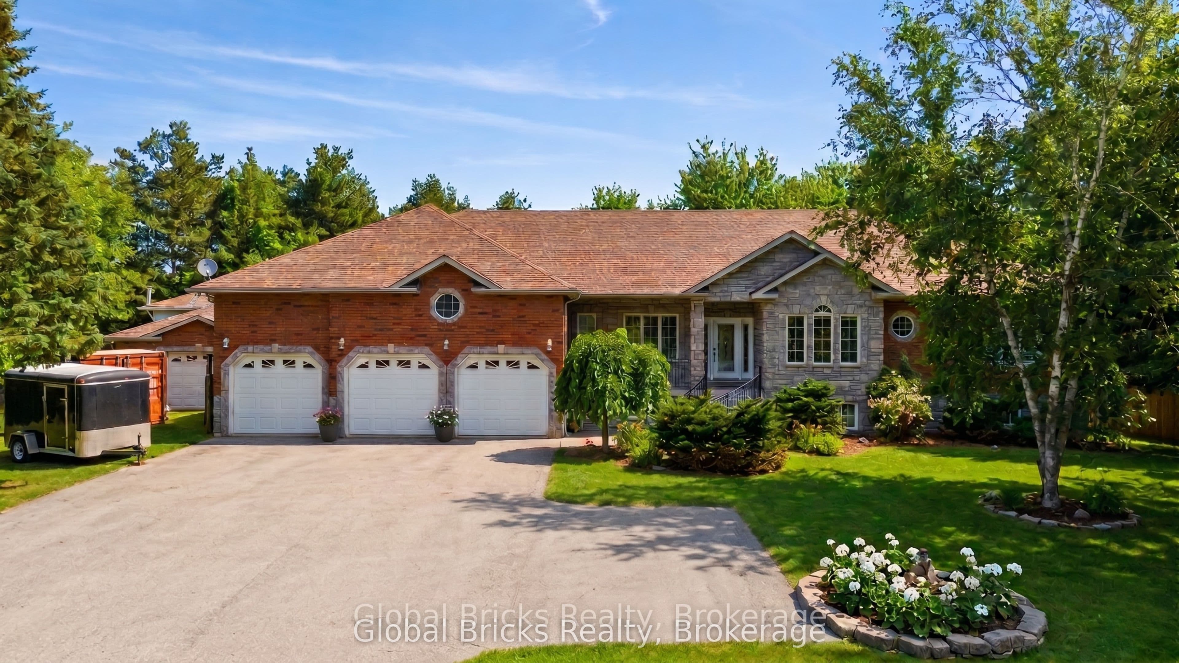 14 Fisher Drive, Adjala-Tosorontio, ON L0M 1J0
