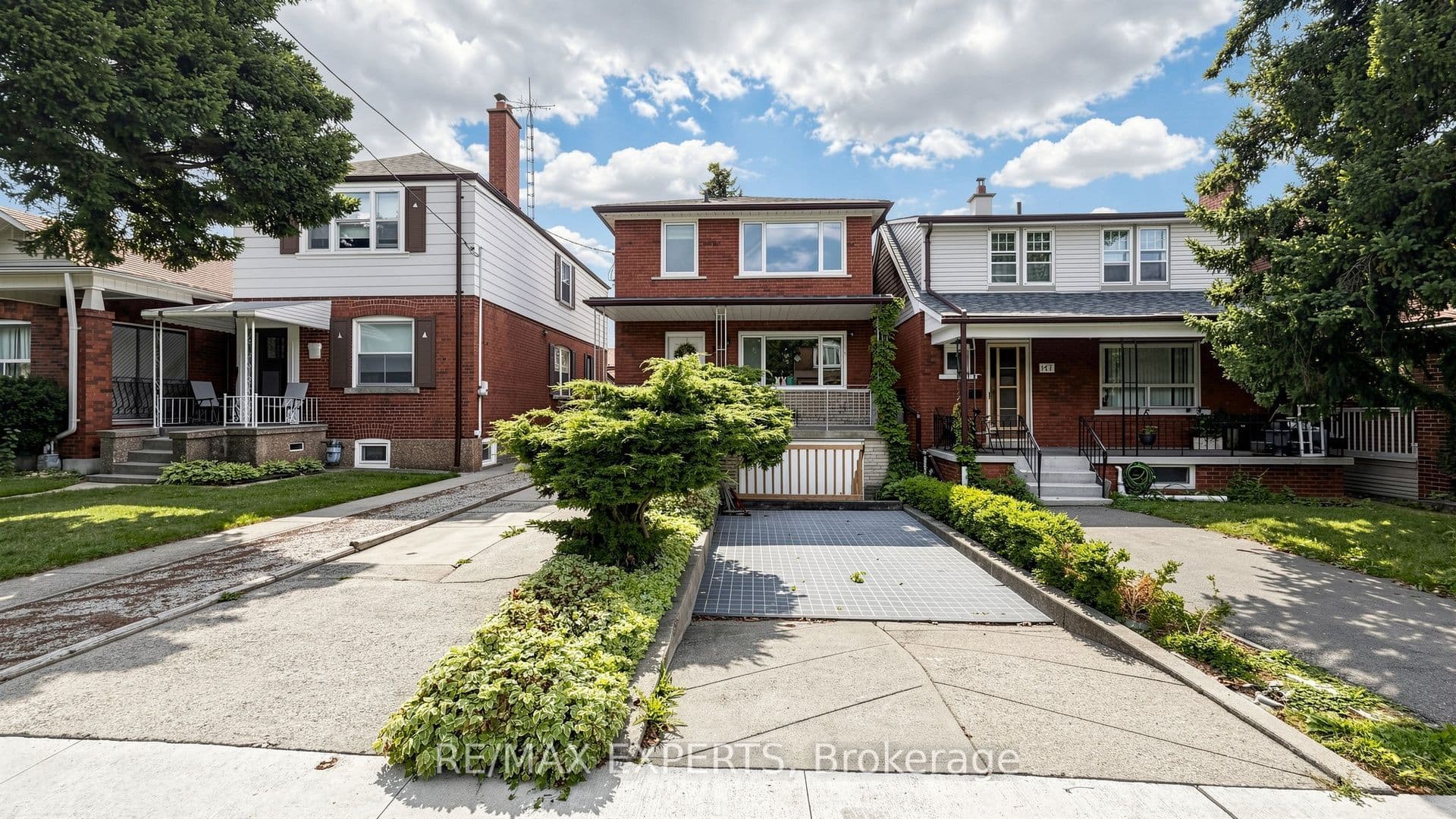 145 Gloucester Grove, Toronto, ON M6C 2A9