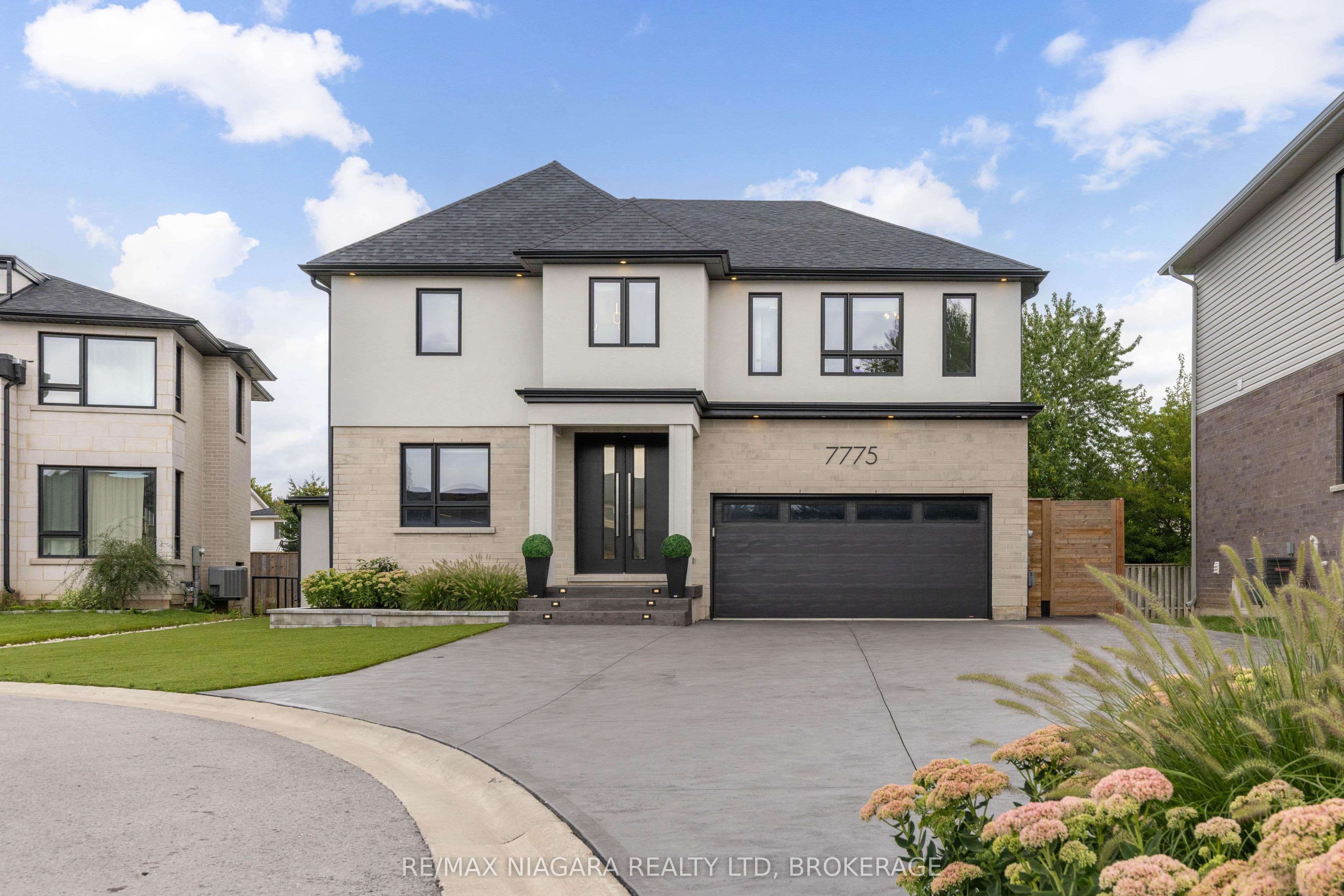 7775 Secretariat Court, Niagara Falls, ON L2H 3V3