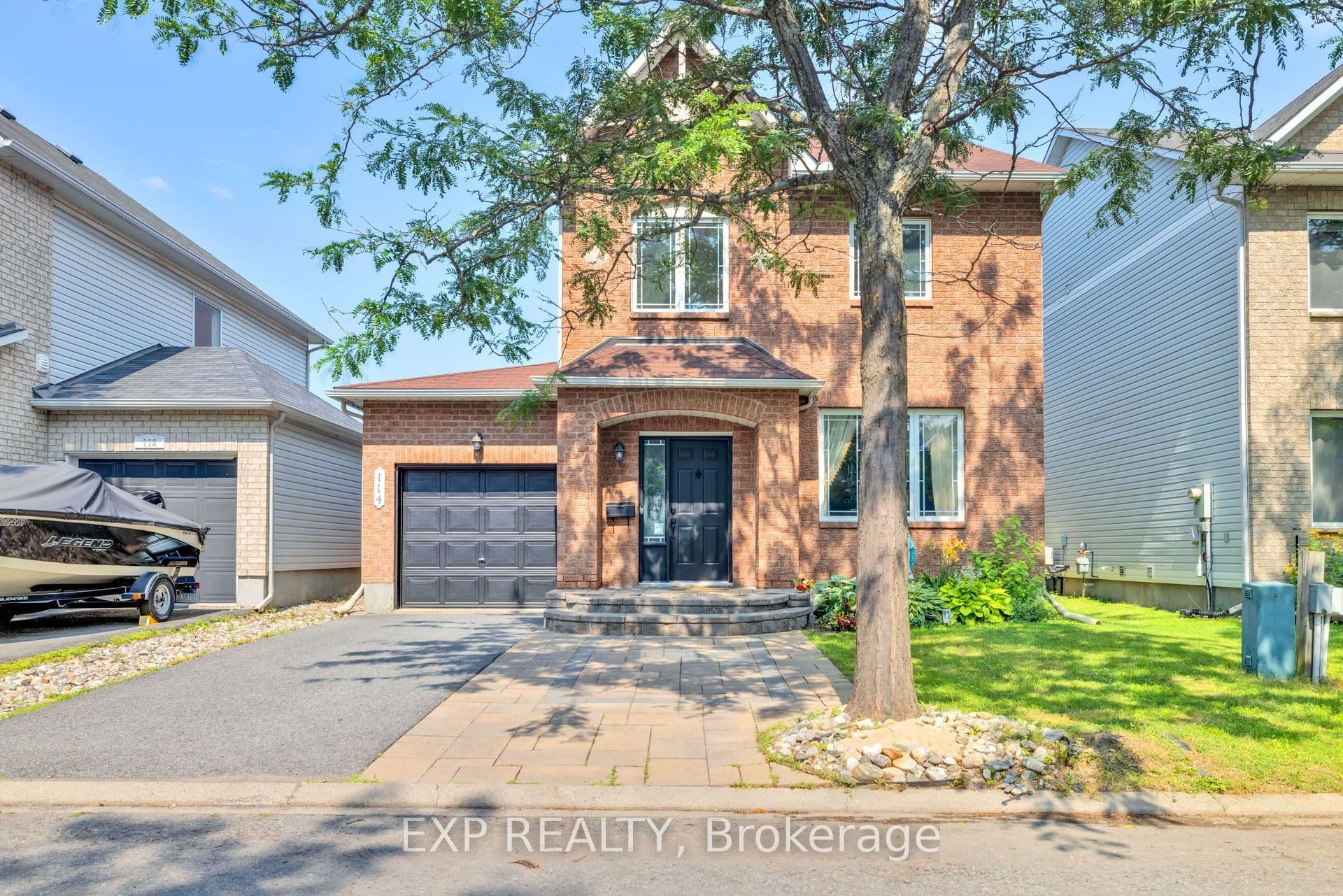 114 Ashmore Drive, Barrhaven, ON K2G 7B3
