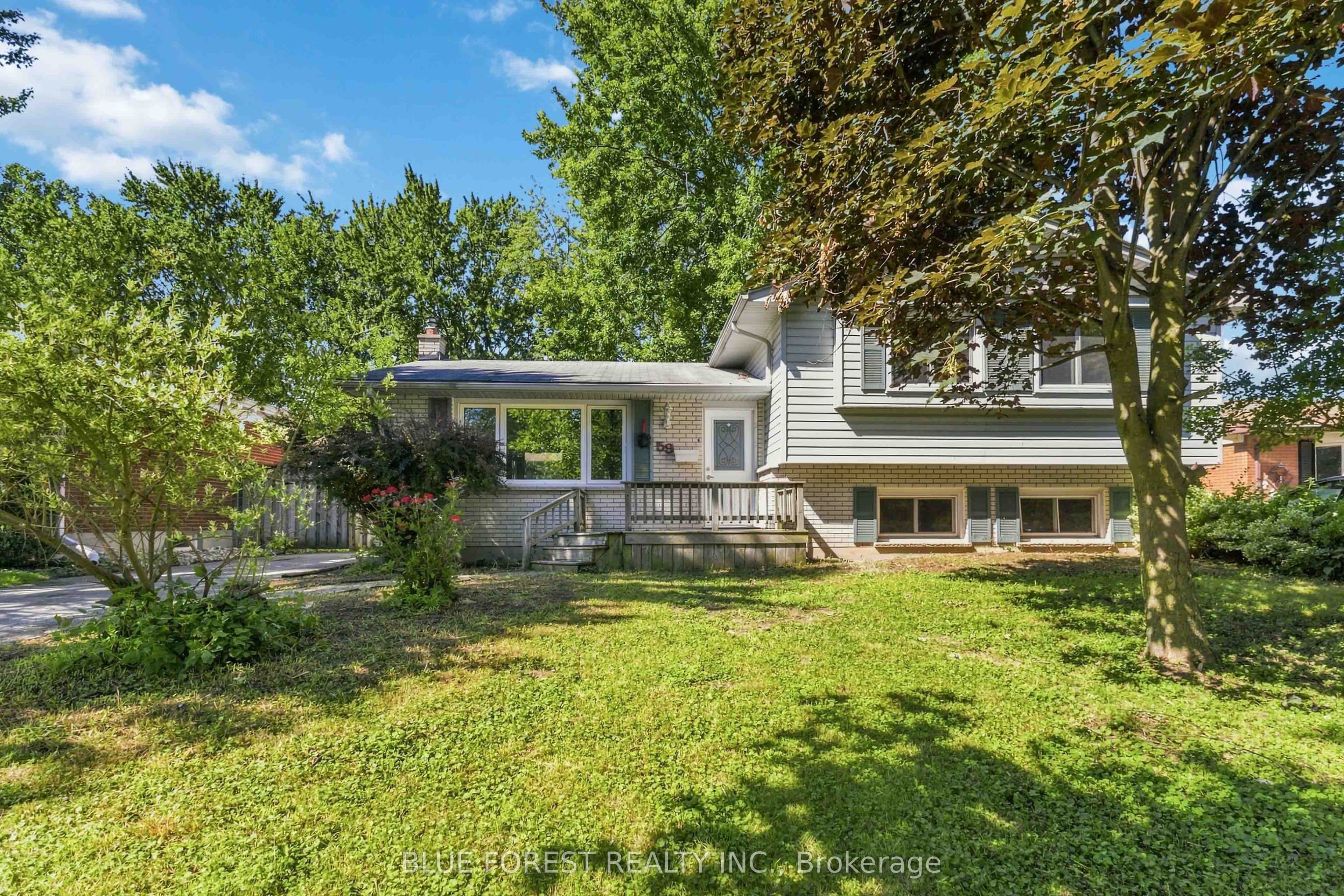 59 Scotchpine Crescent, London North, ON N6G 2E1