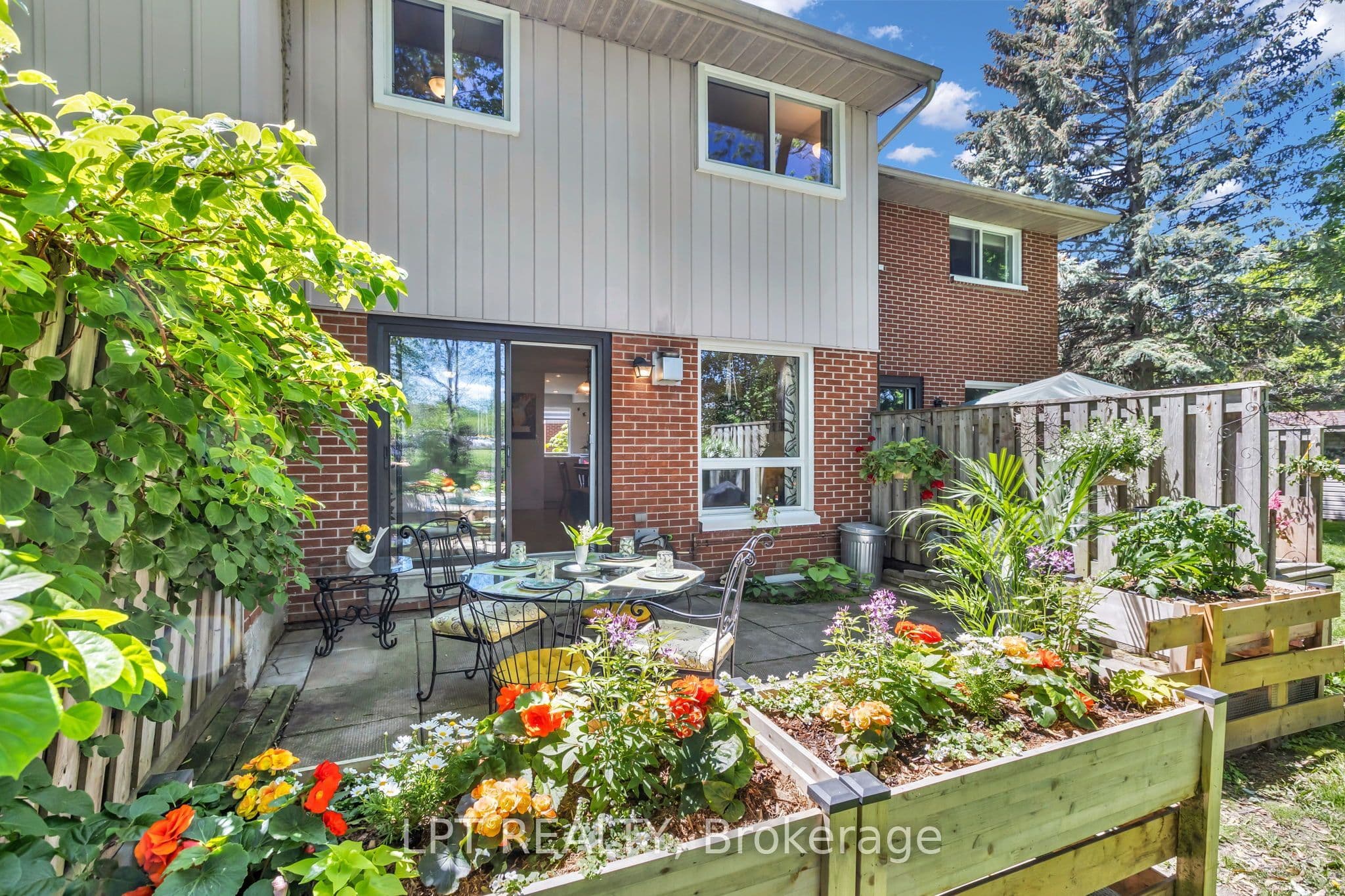 49 Rhonda Road # 70, Guelph, ON N1H 7A4