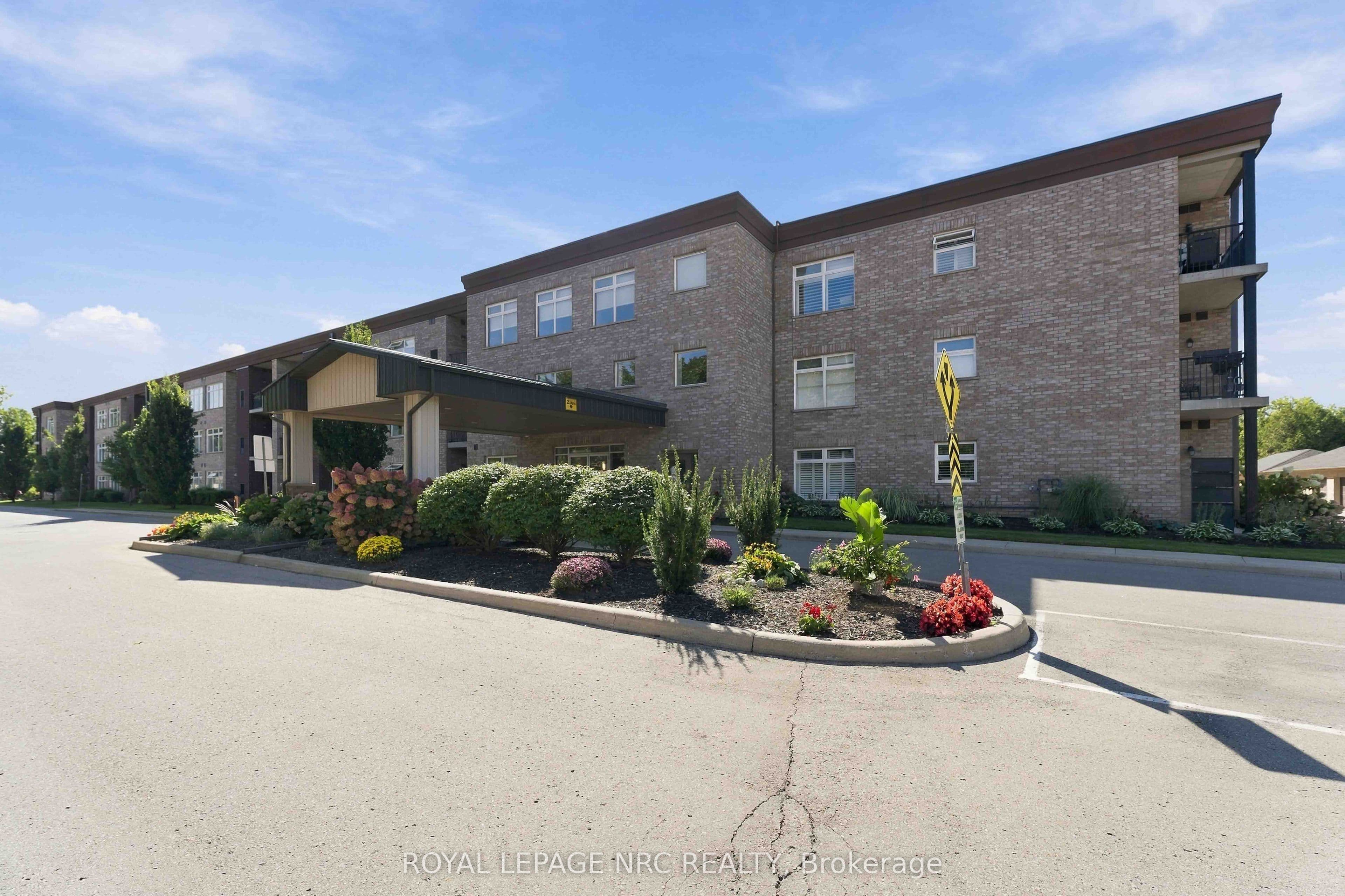 4644 PETTIT Avenue 312, Niagara Falls, ON L2E 0B4