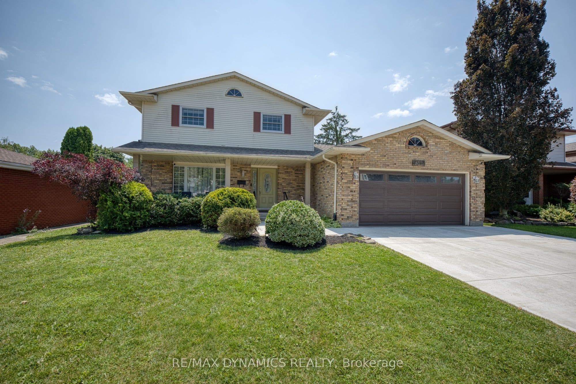 7362 Woodgate Street, Niagara Falls, ON L2J 3Z6