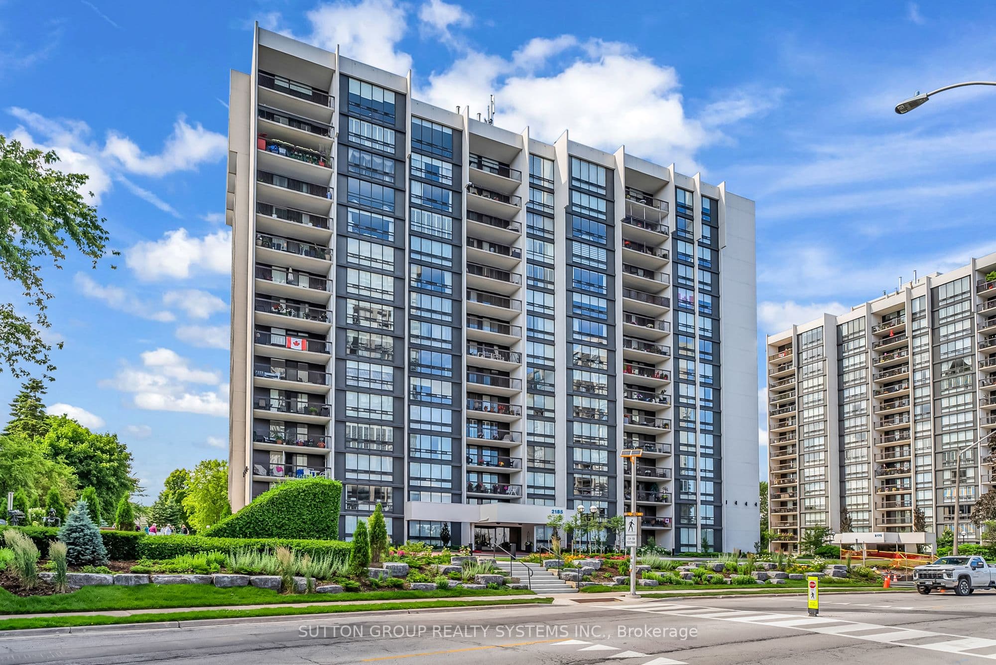 2185 Marine Drive 508, Oakville, ON L6L 5L6