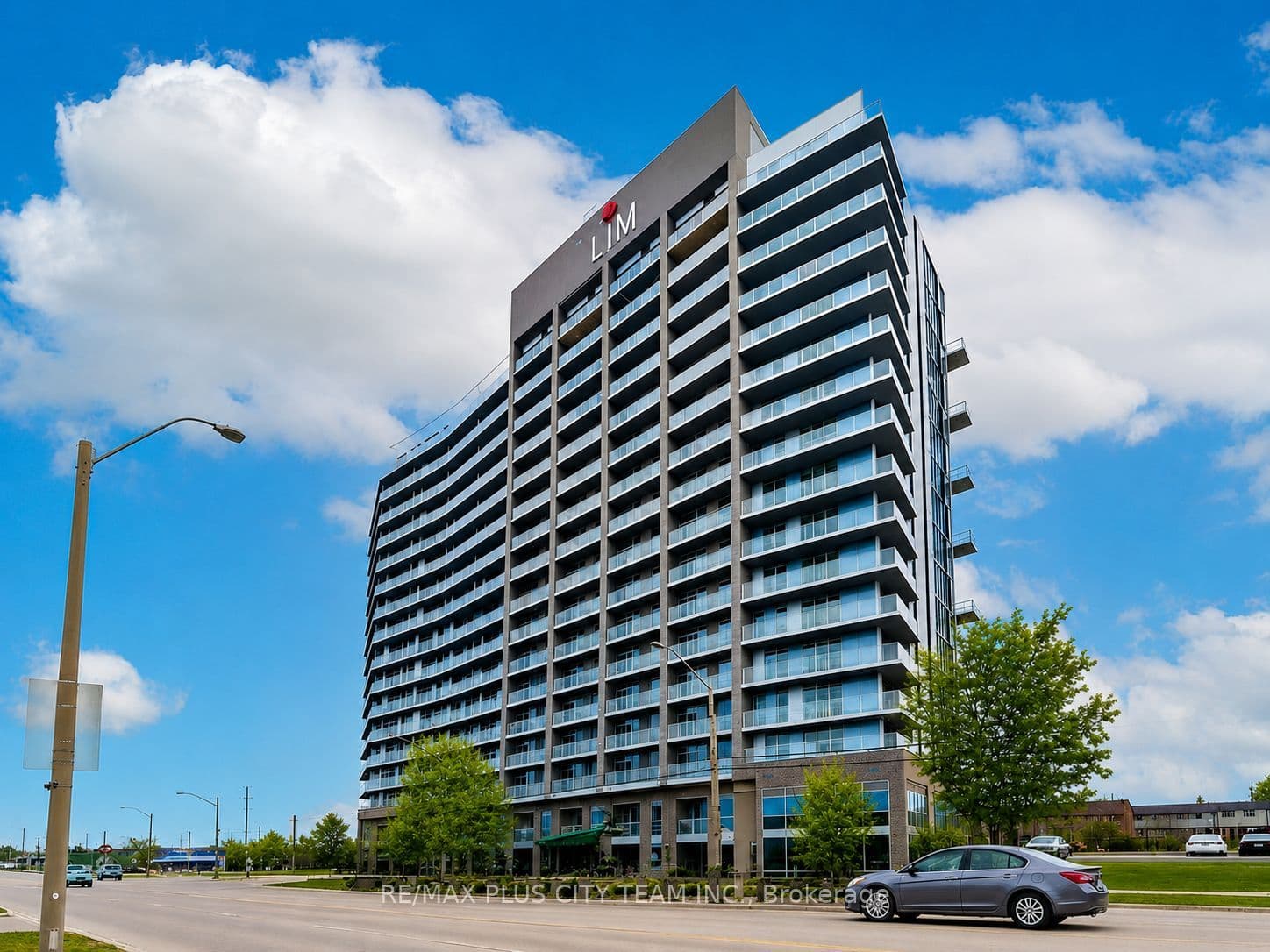 2782 Barton Street 1512, Hamilton, ON L8E 0L3