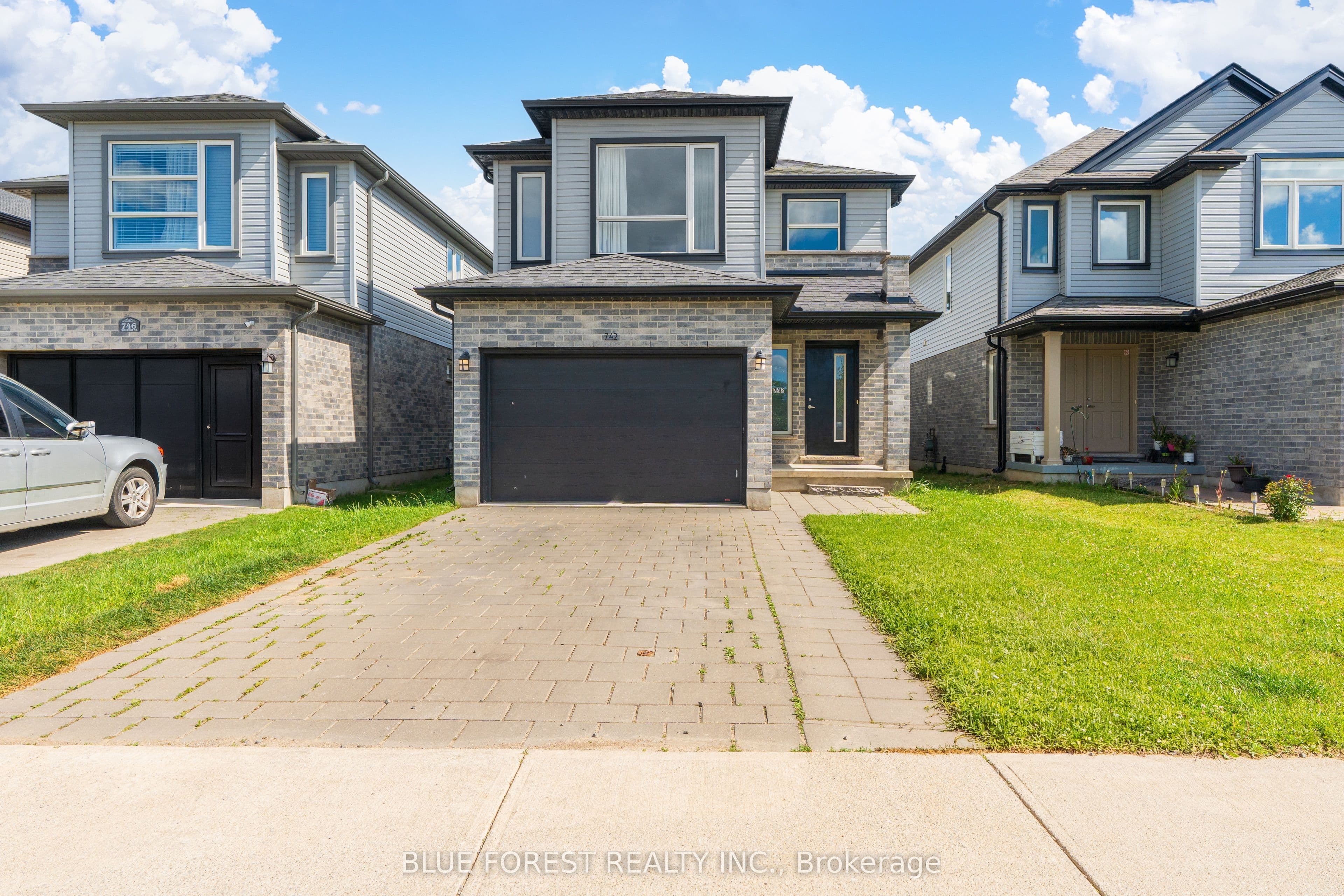 742 Freeport Street, London North, ON N6G 0R3
