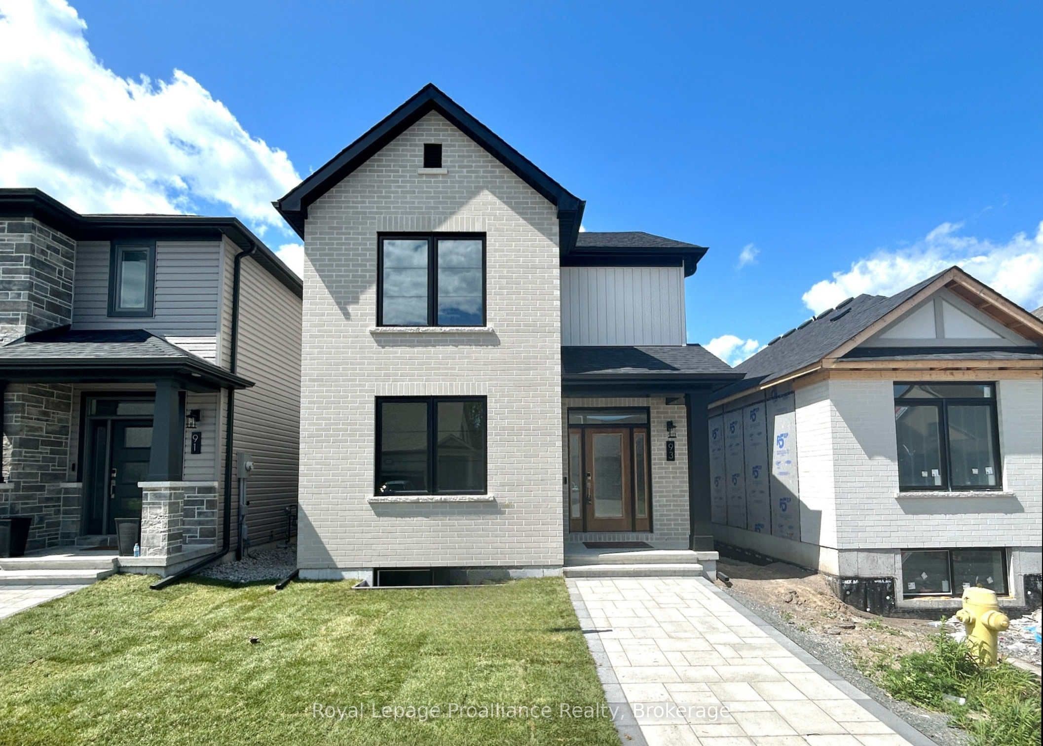 93 Athabaska Drive, Belleville, ON K8N 0T1
