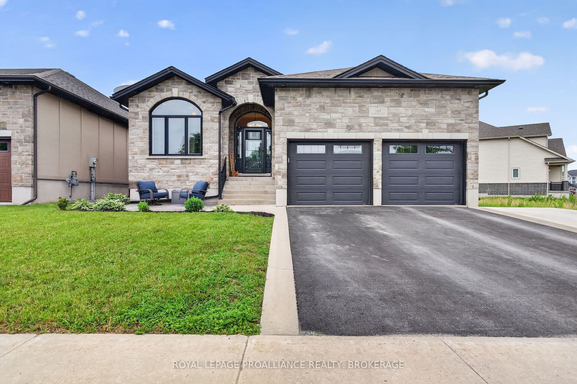 142 Gildersleeve Boulevard, Loyalist, ON K0H 1G0