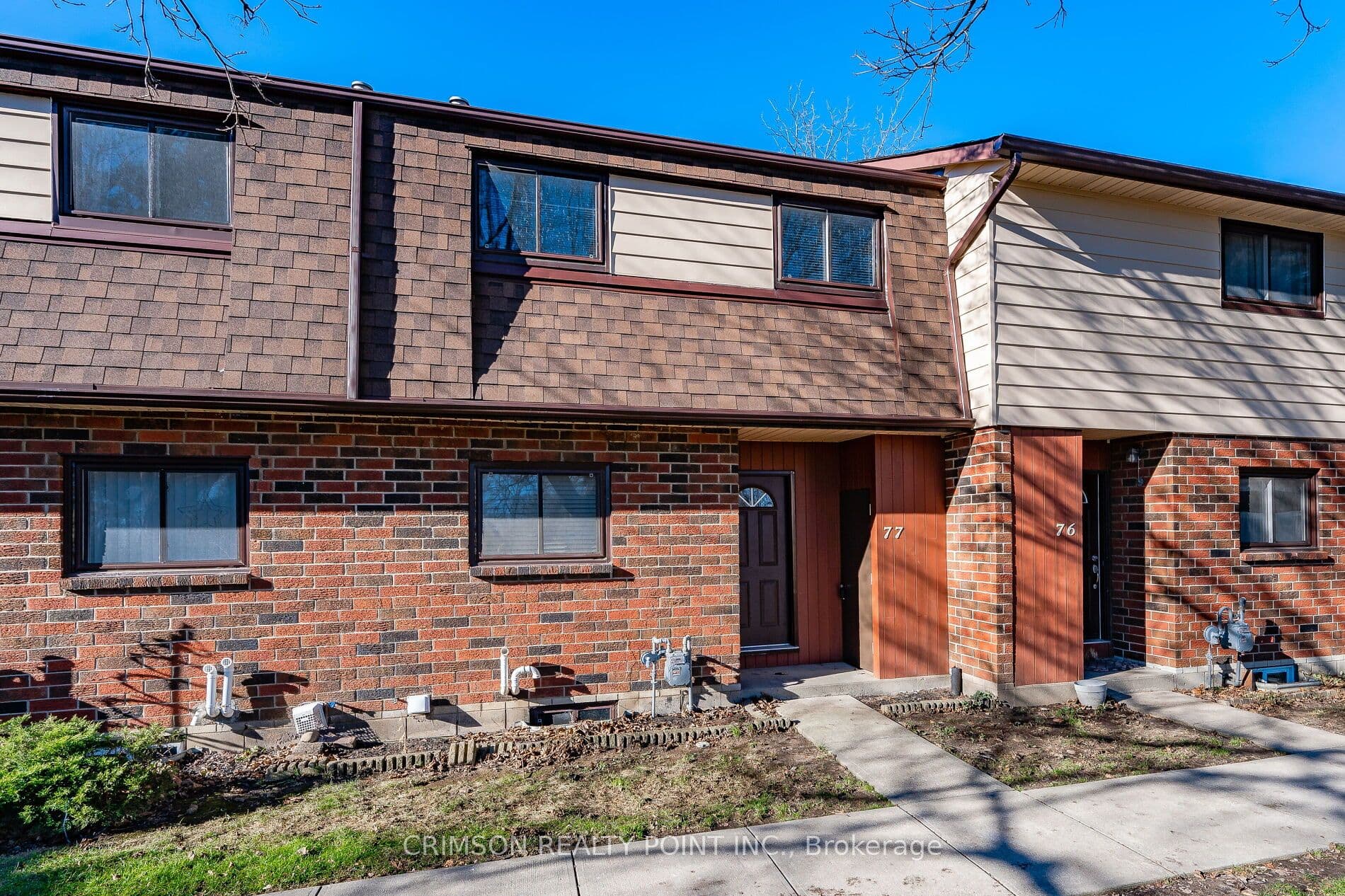 1350 Garth Street 77, Hamilton, ON L9C 5V3