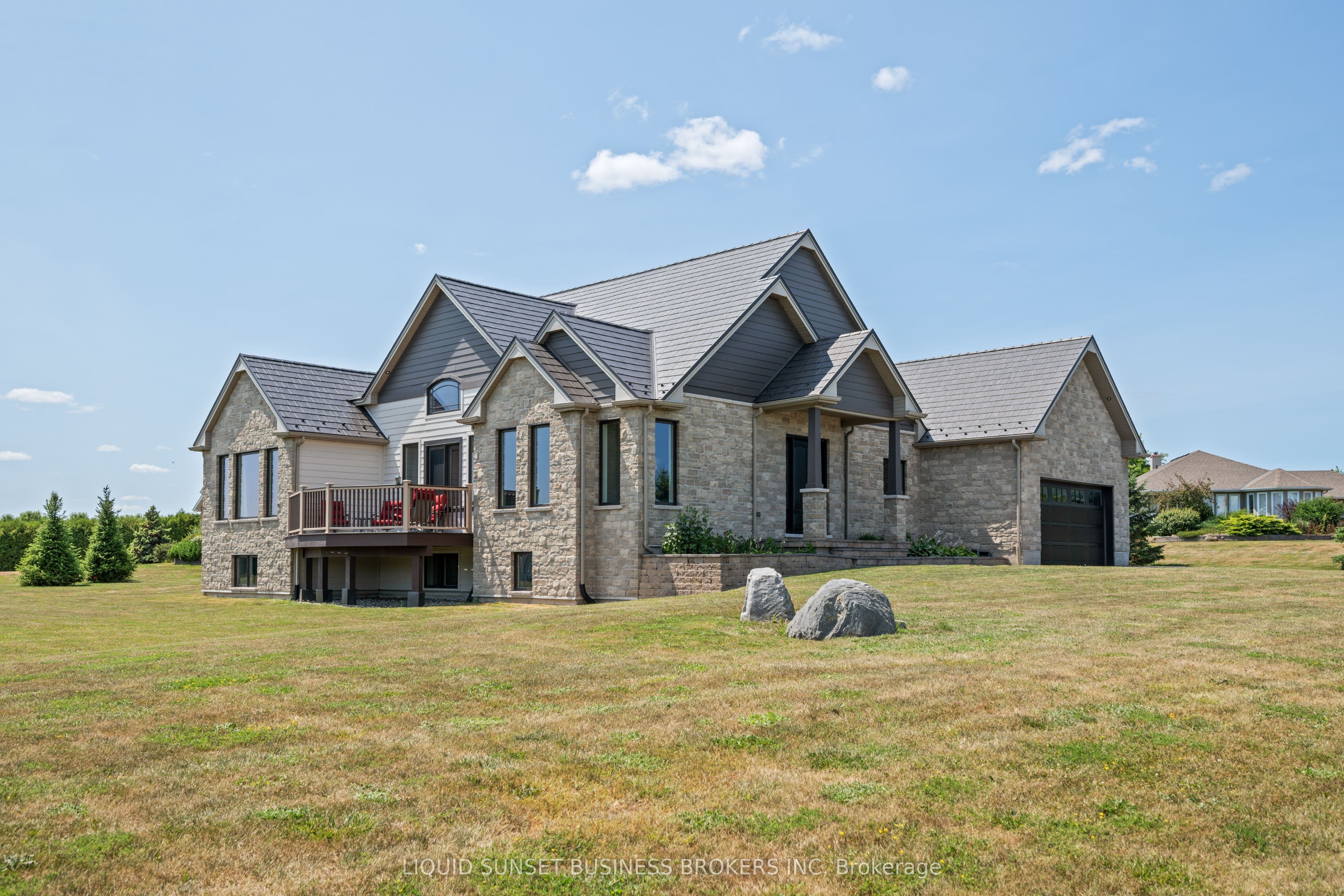 103 Binnacle View Drive, Front of Leeds & Seeleys Bay, ON K7G 2V5