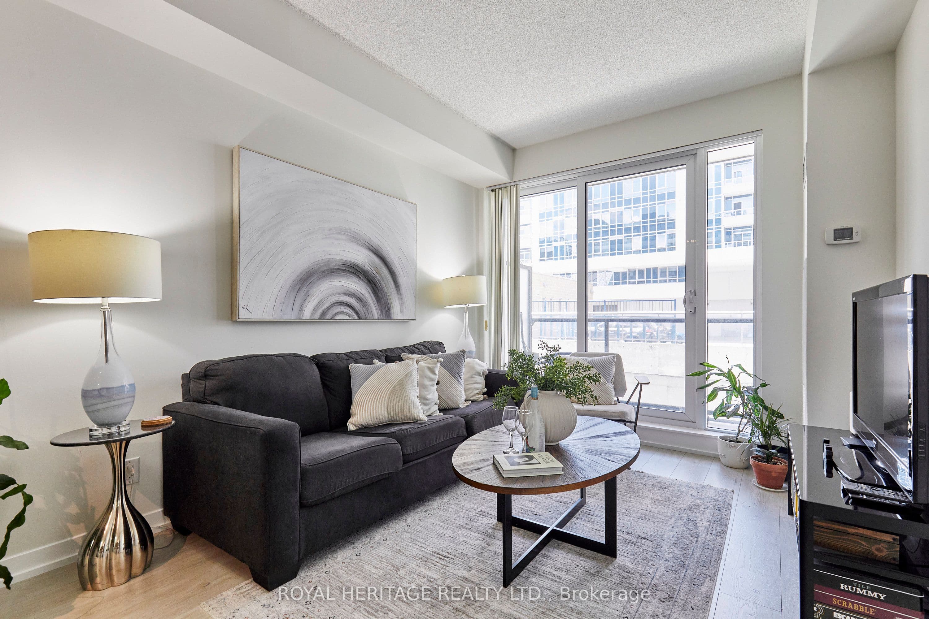 18 Rean Drive 204, Toronto, ON M2K 0C7