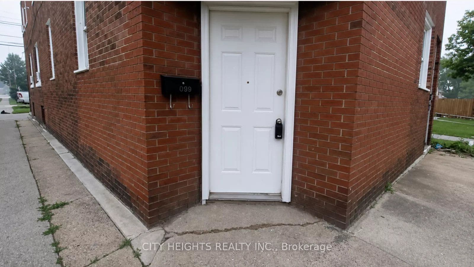 1102 Langlois Avenue, Windsor, ON N9A 2H5