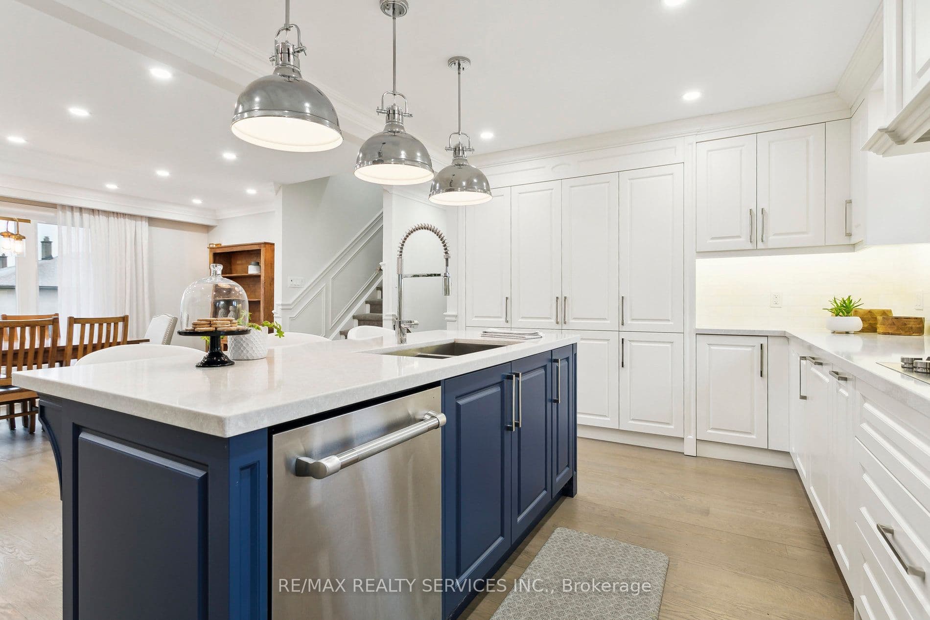 35 Jersey Avenue, Brampton, ON L6W 1L5