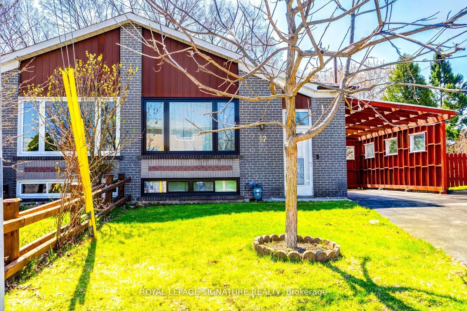 17 Avis Crescent BSMT, Toronto, ON M4B 1B8