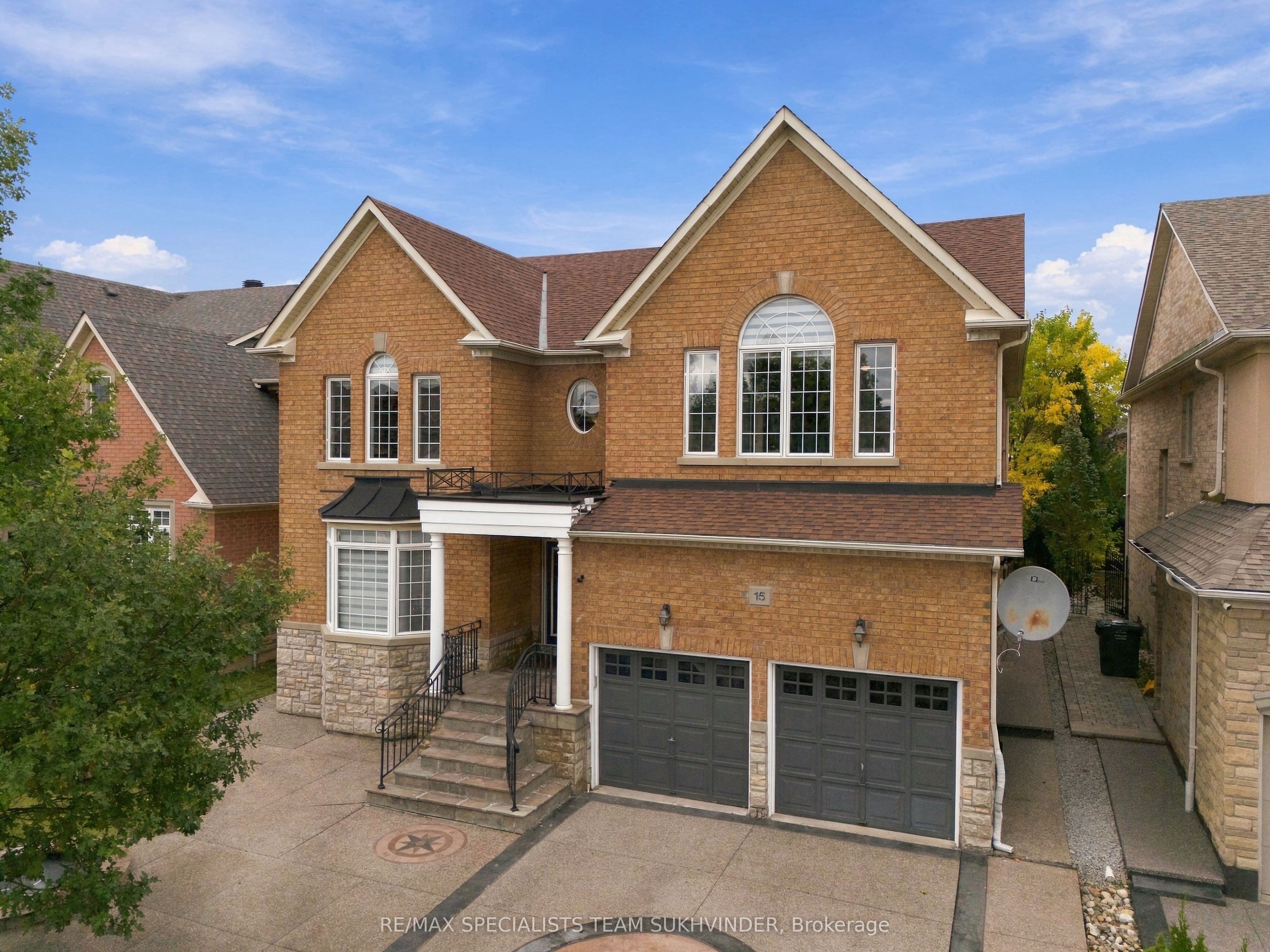 15 Saint Hubert Drive, Brampton, ON L6P 1V7
