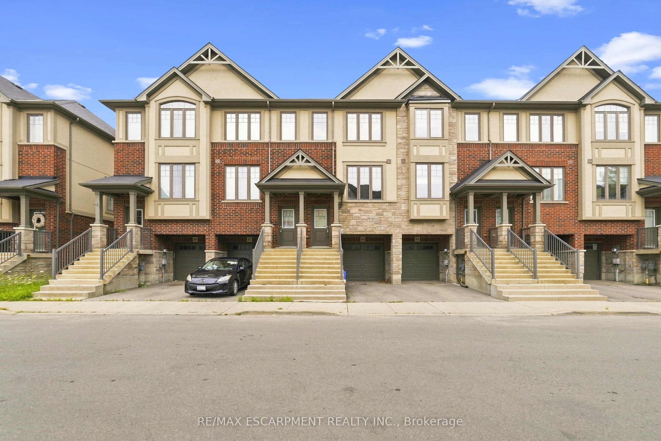 1169 Garner Road E 86, Hamilton, ON L8K 3K9