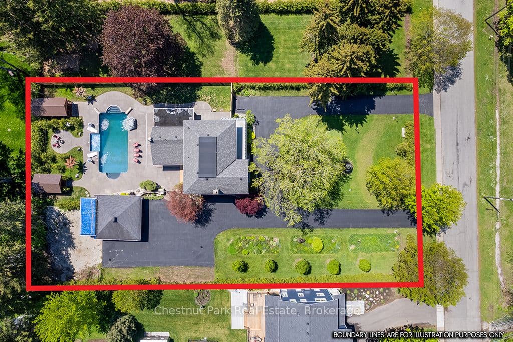 1663 5th Avenue E, Owen Sound, ON N4K 2S3
