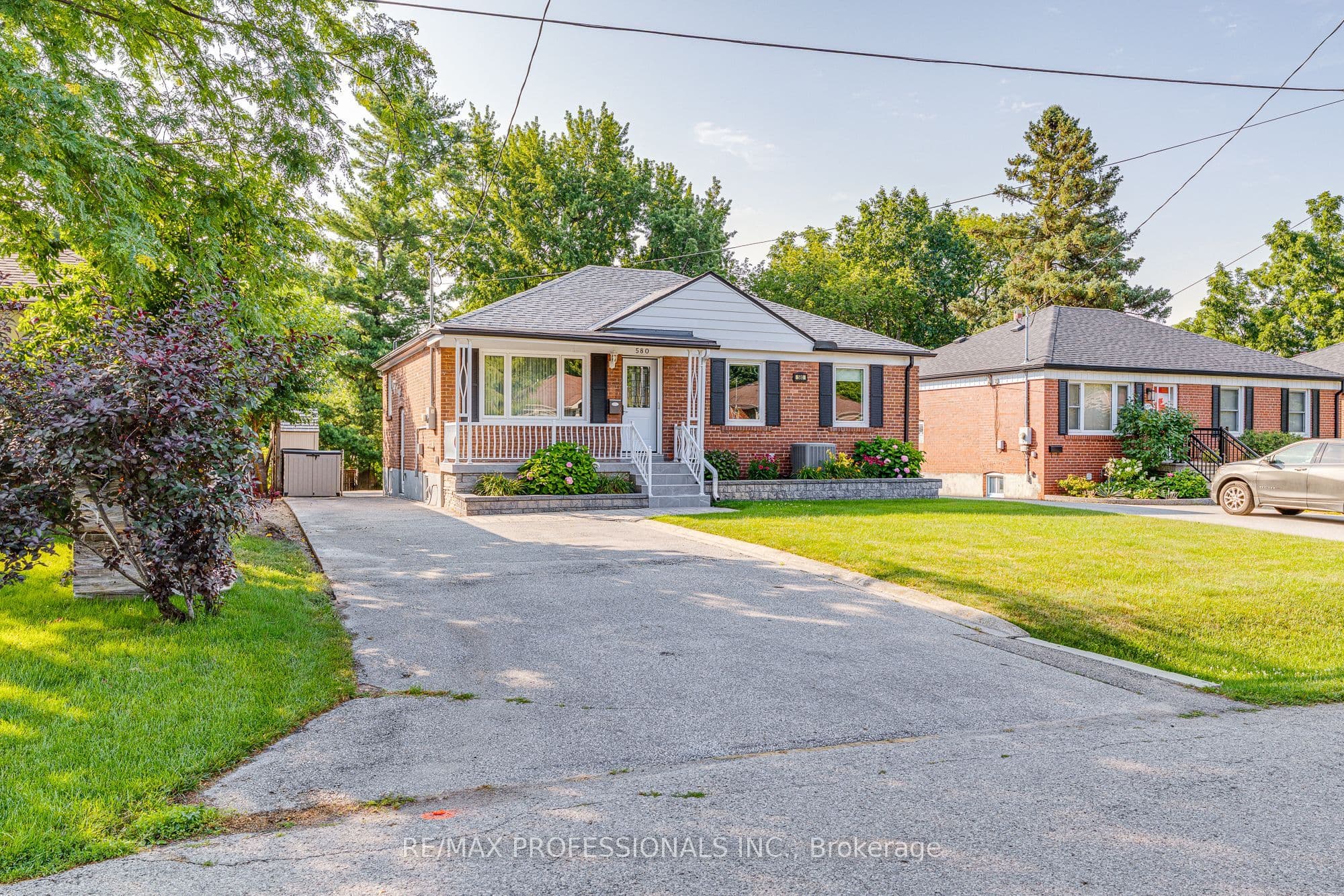 580 Exbury Crescent, Mississauga, ON L5G 2P4