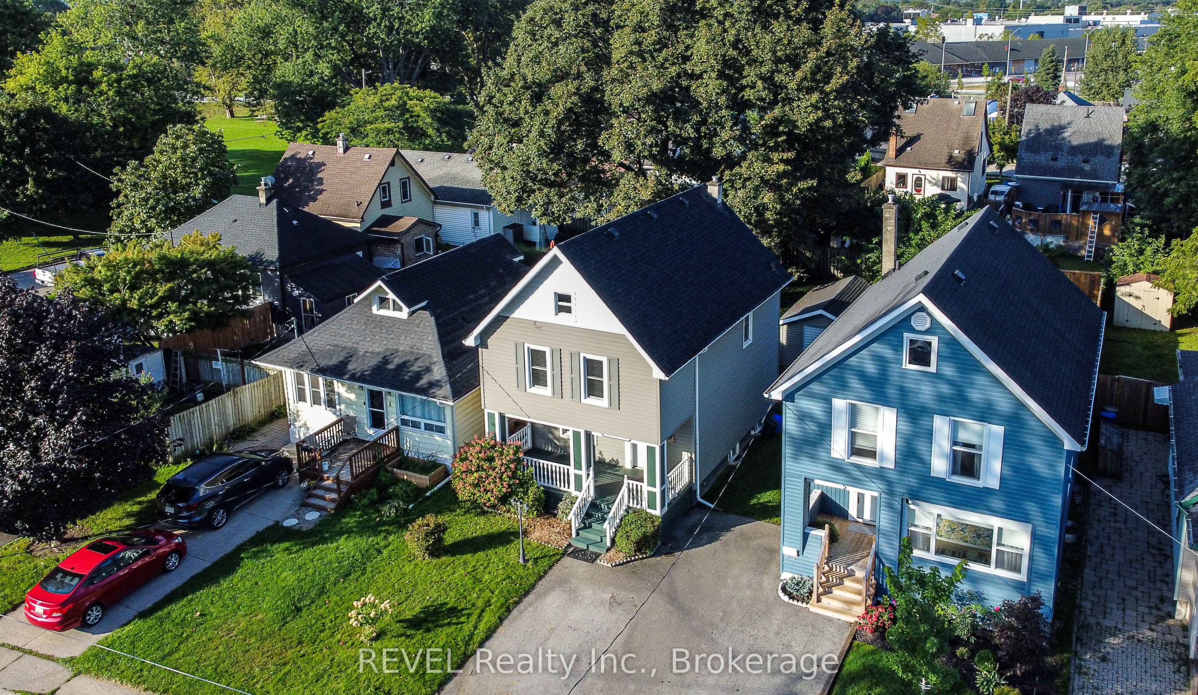 3 Victoria Street, St. Catharines, ON L2S 2K8